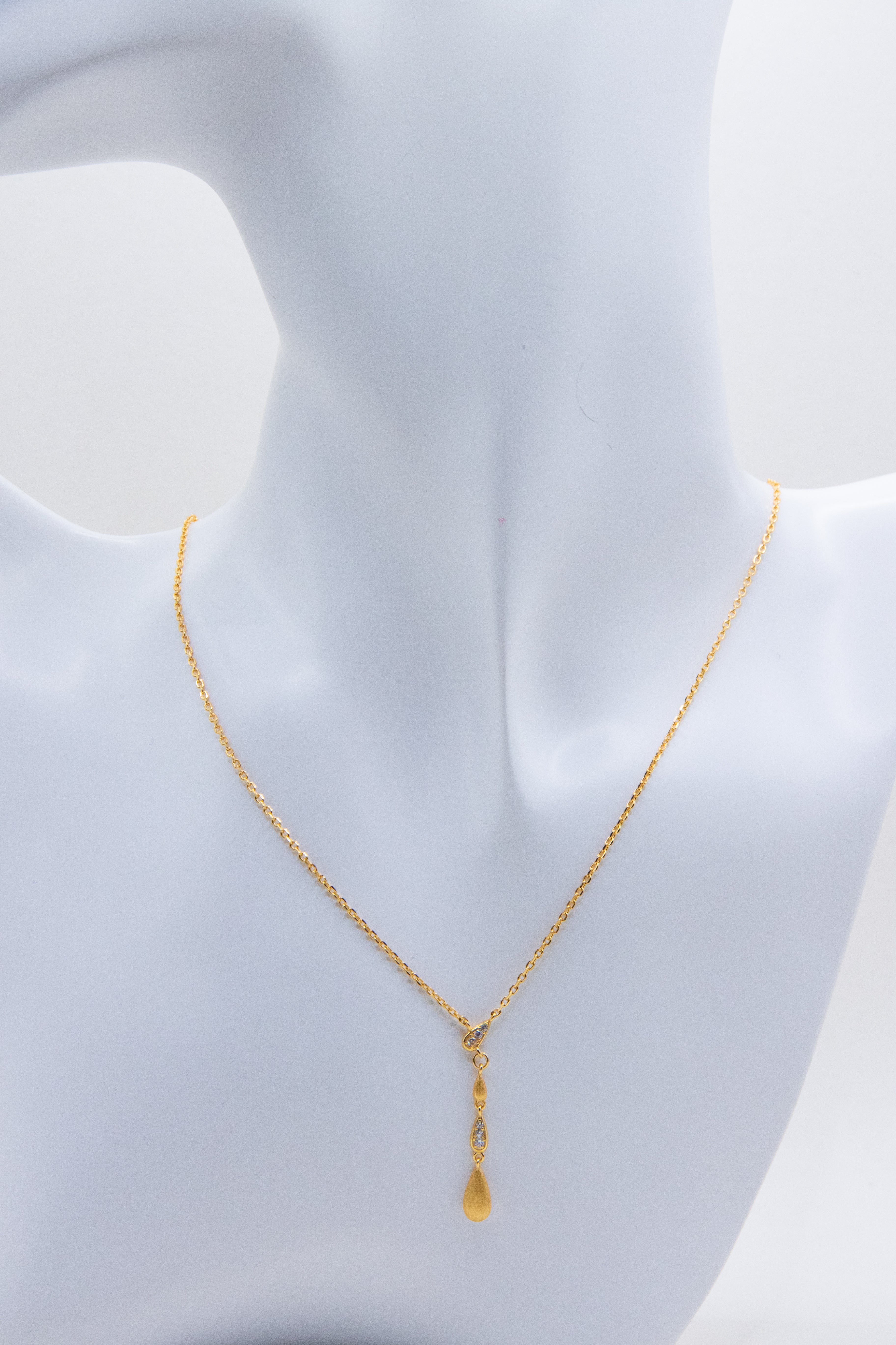 Gold-Plated Slim Chain Necklace – Minimalist Everyday Essential