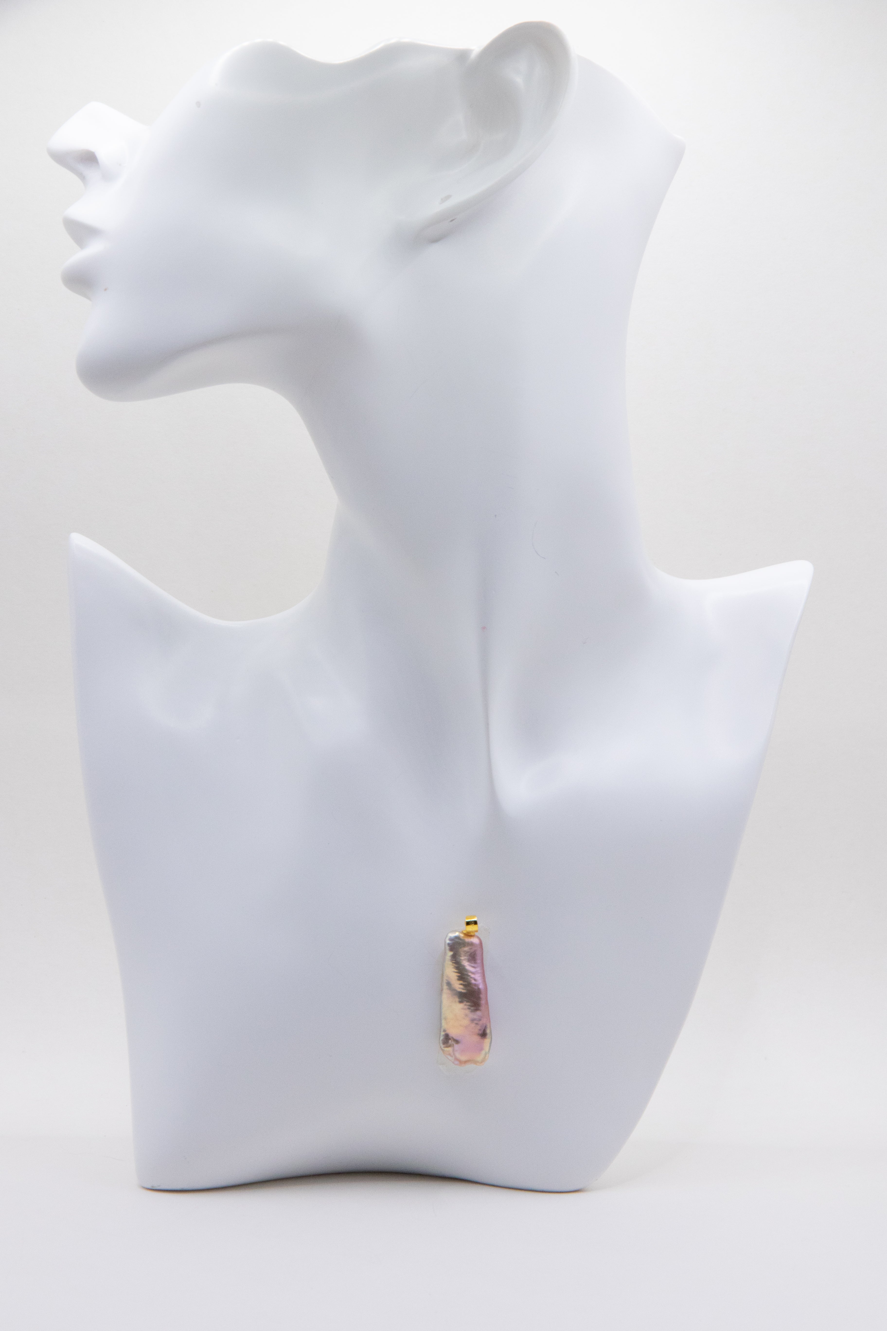 Golden PiPa Pearl Pendant – Large Metallic Seedless Baroque Pearl