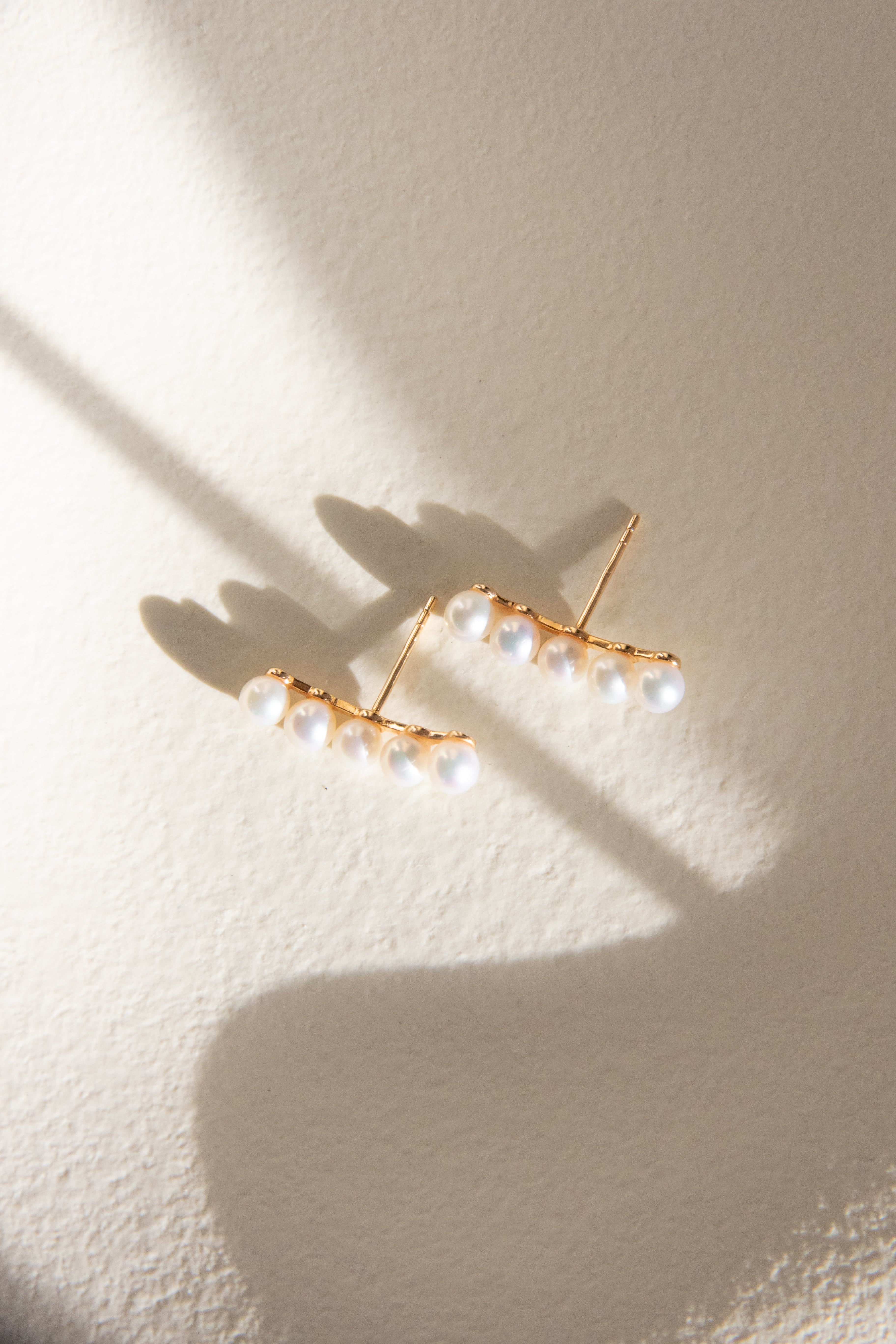 Mini White Pearl Stud Earrings – 5-Pearl Cluster, Gold-Plated Silver