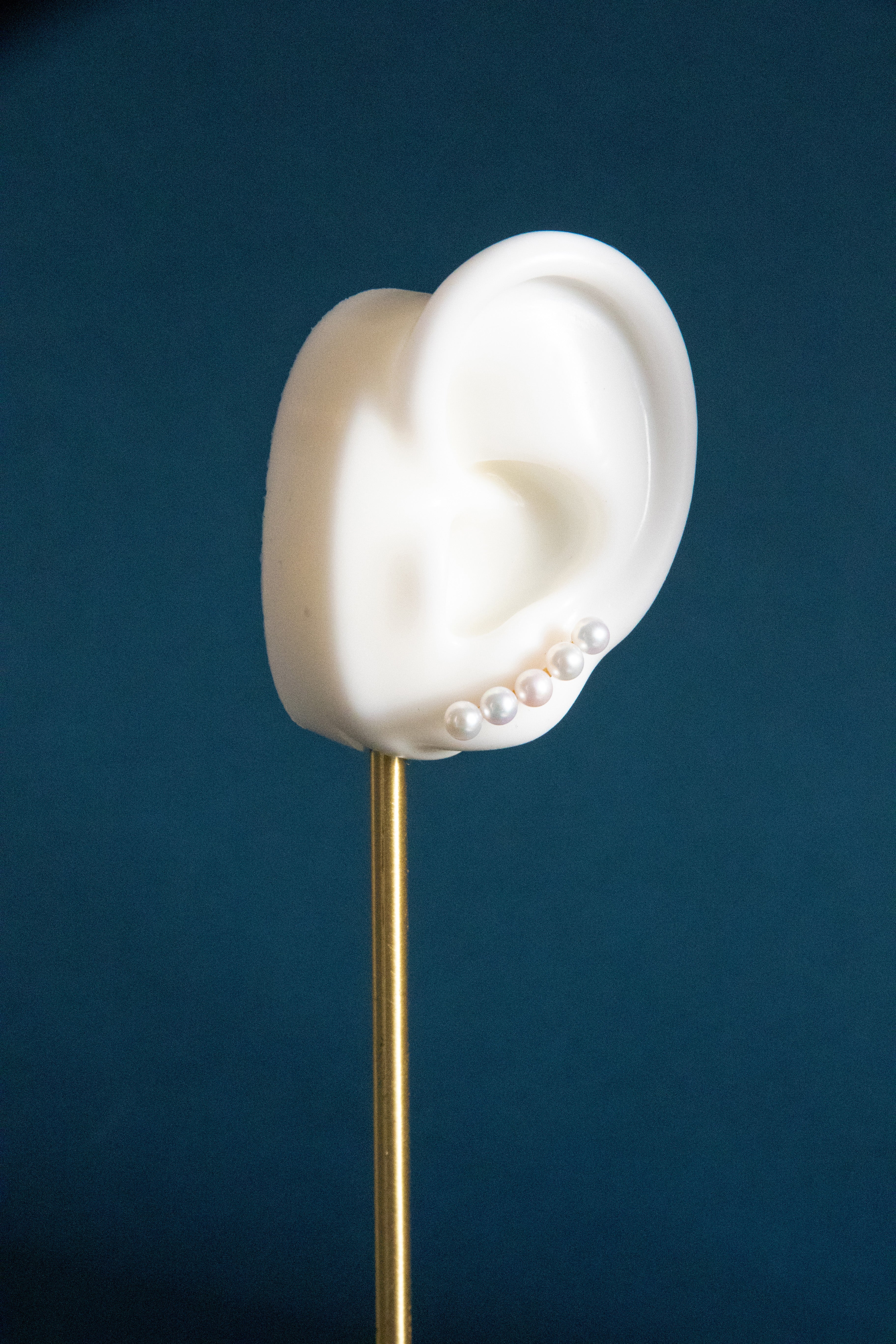 Mini White Pearl Stud Earrings – 5-Pearl Cluster, Gold-Plated Silver