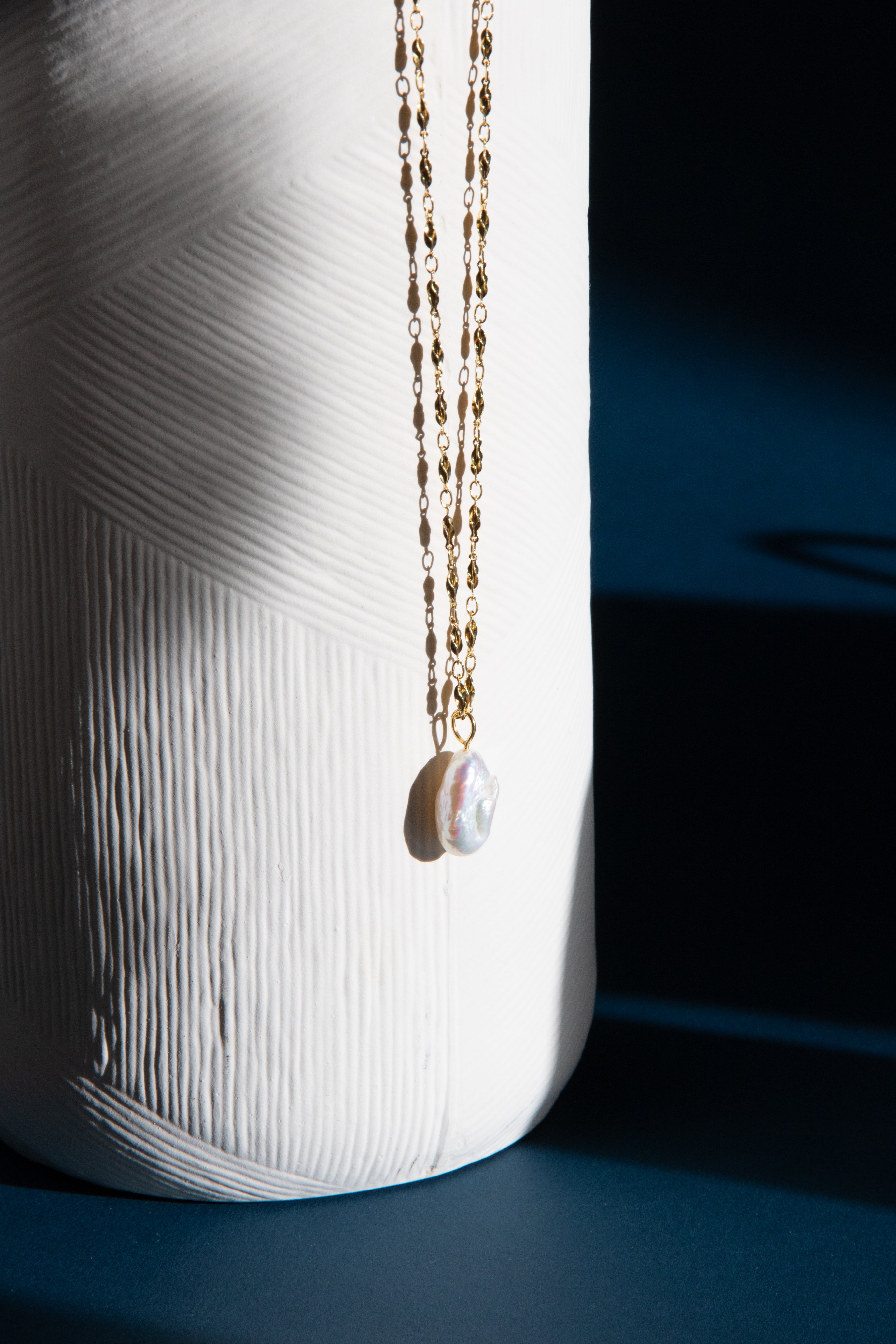 Starfruit Chain Pearl Necklace – Lightweight Drop Petal Pearl