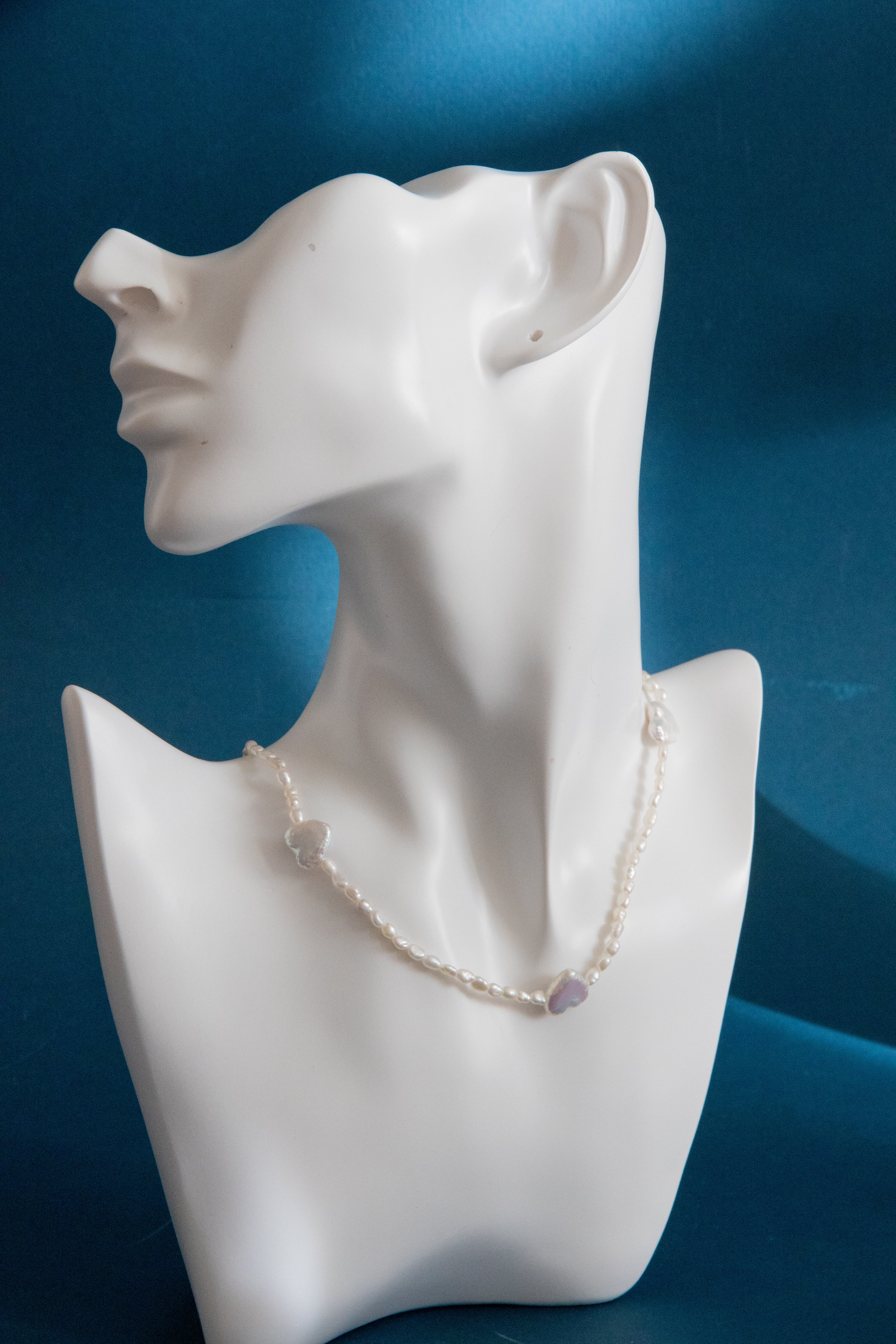 Mini White Freshwater Heart Pearl Necklace – Snow in Winter by Studio MuHe