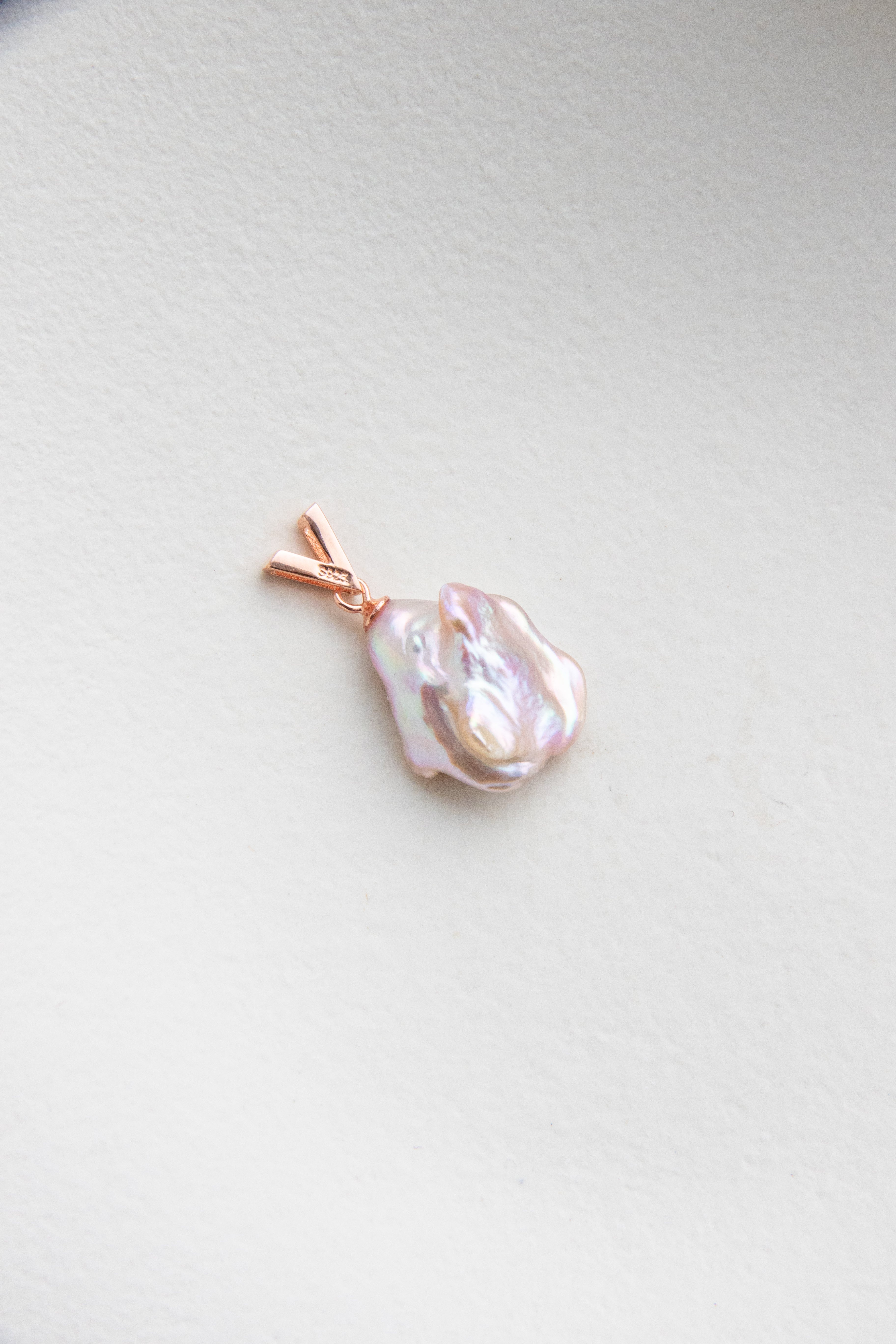 Natural Rose Pink Petal Pearl Pendant – Ultra Bright Lustre | Gift-Ready