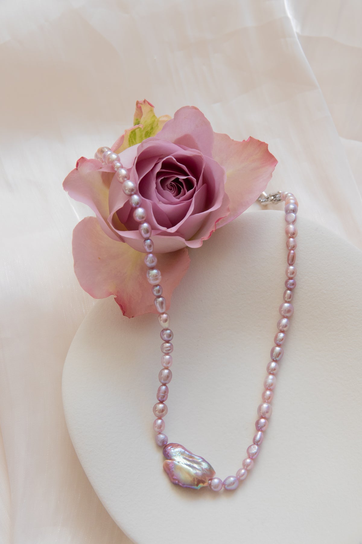 Collarbone Purple Aurora