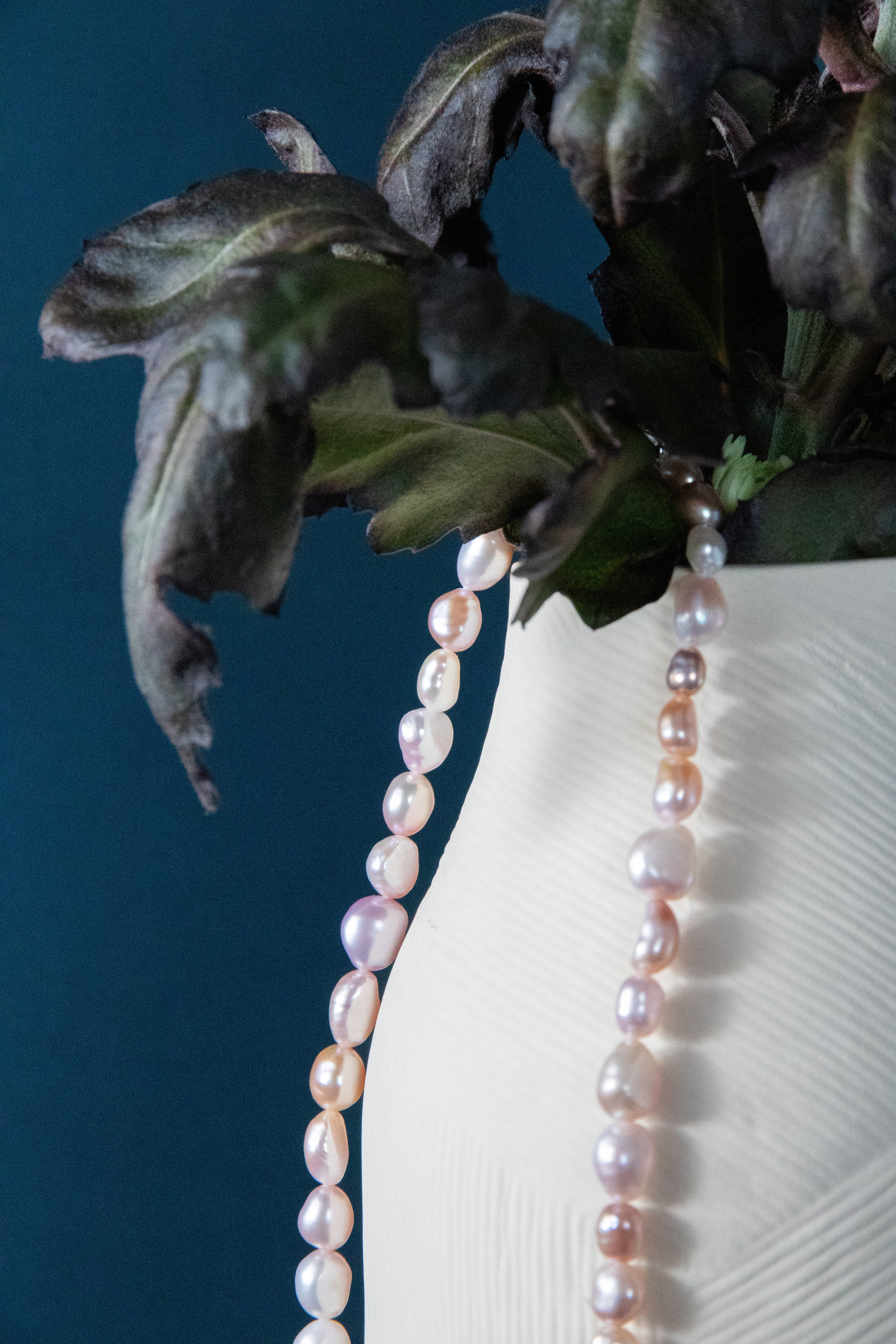 "Pink river stone"-rose color natural freshwater seedless pearl necklace