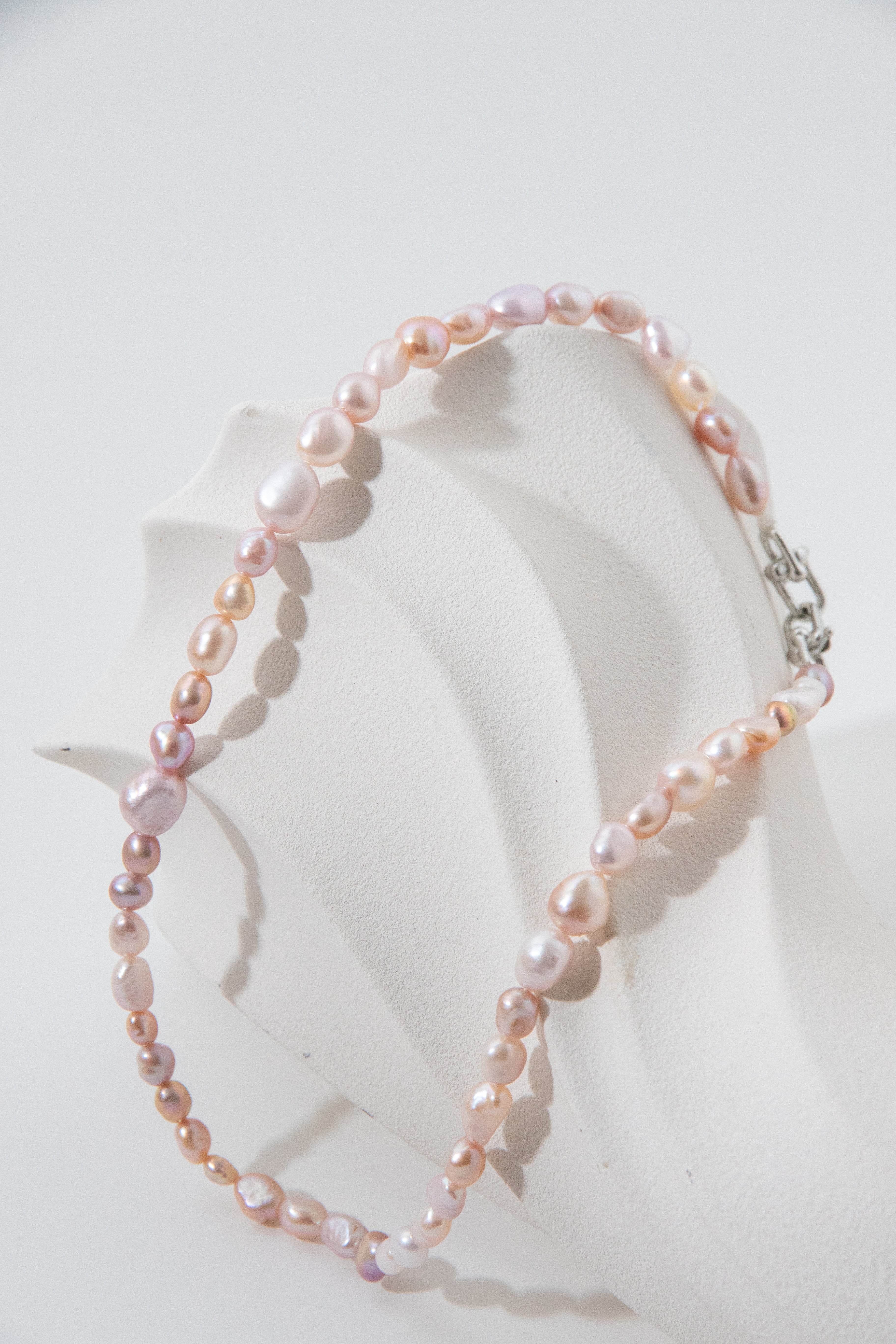 "Pink river stone"-rose color natural freshwater seedless pearl necklace