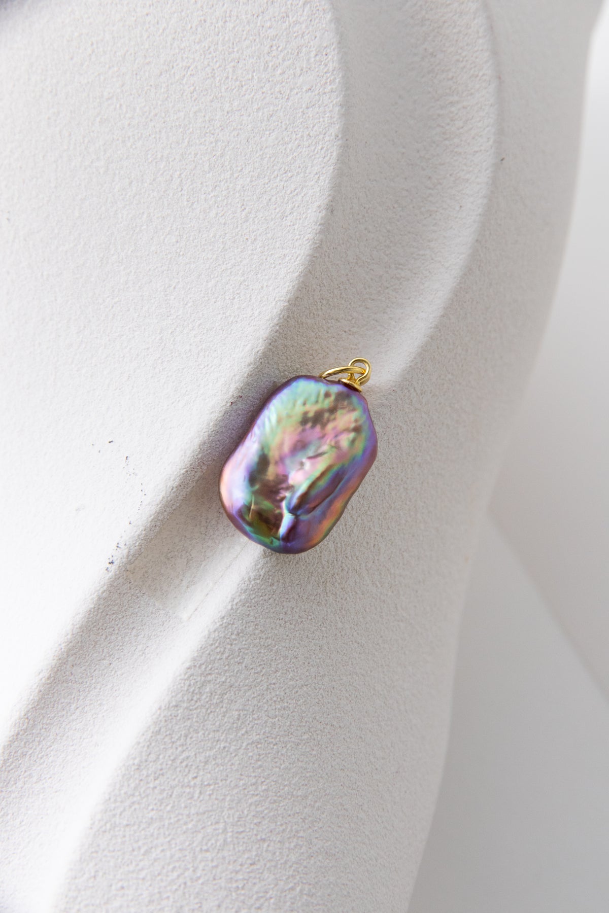 Deep aurora shield-natural square freshwater pearl in aurora colors