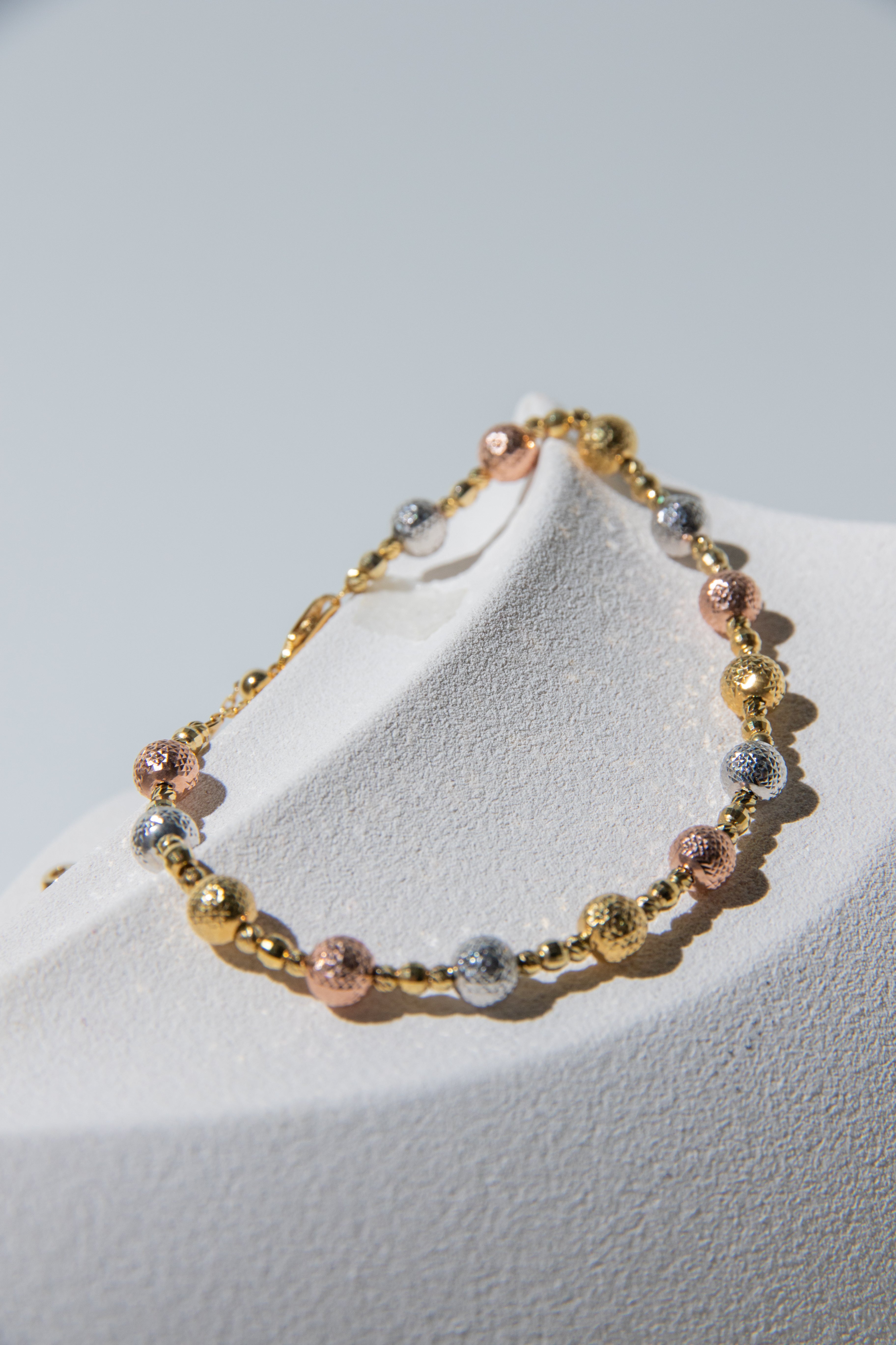 fine silver-3 colors of silver beads bracelet.