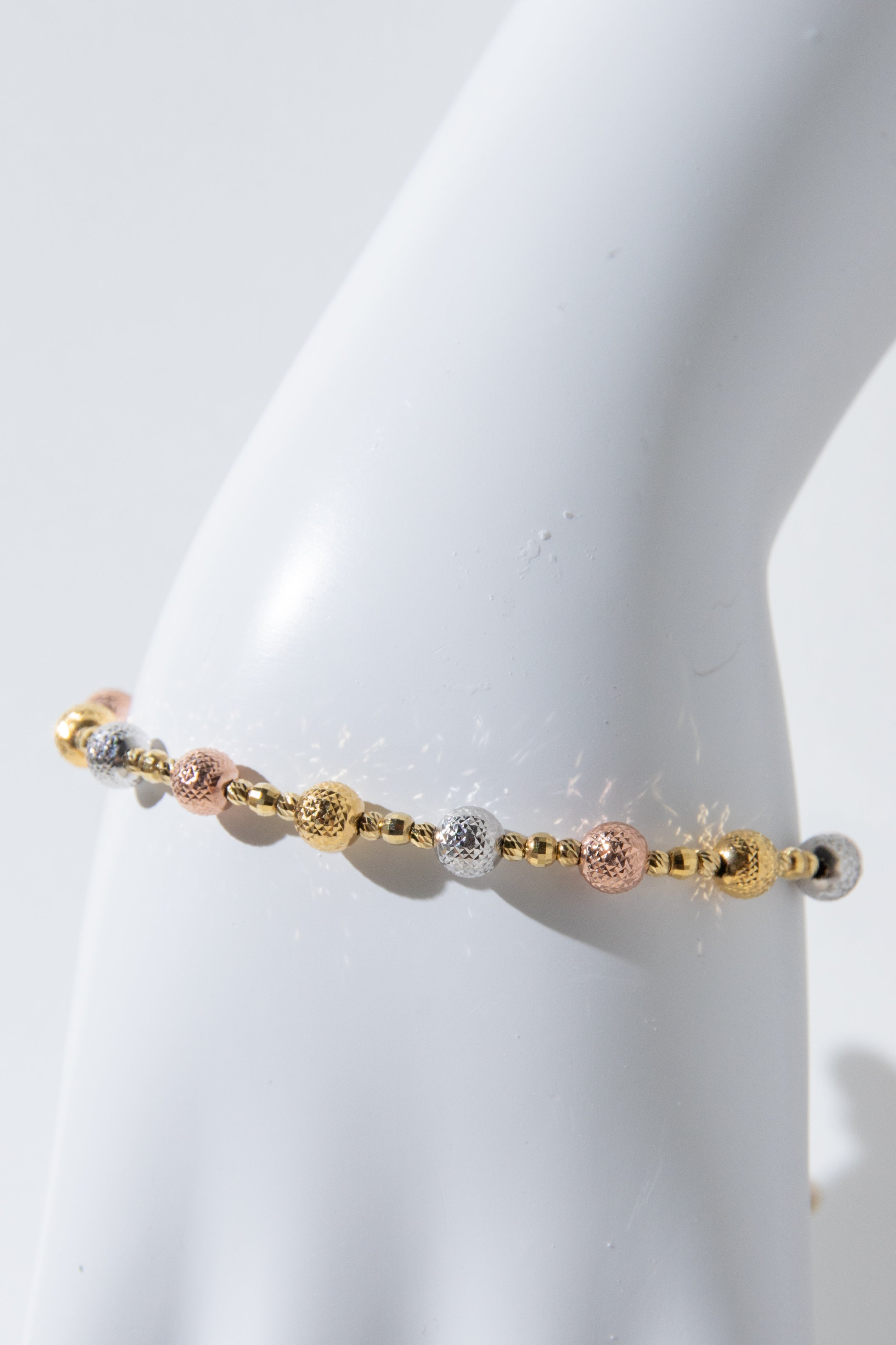 fine silver-3 colors of silver beads bracelet.