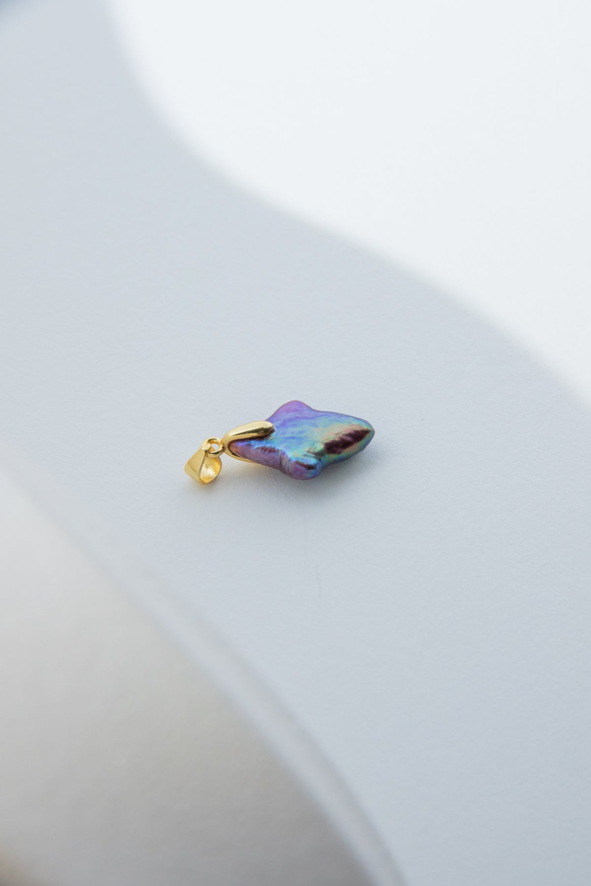 Mysterious Polar Star-Unique natural freshwater “North Star” pearl pendant
