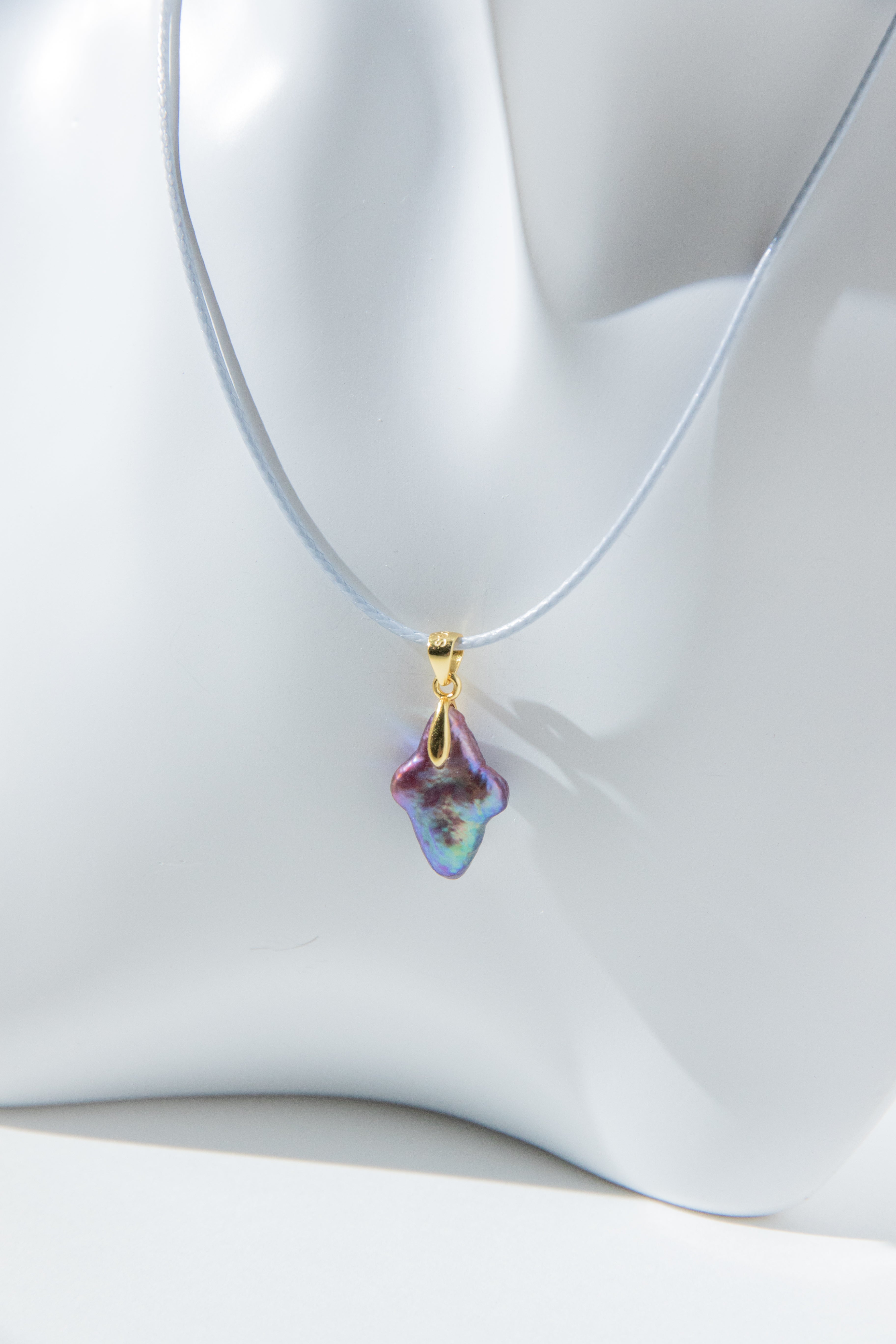 Mysterious Polar Star-Unique natural freshwater “North Star” pearl pendant