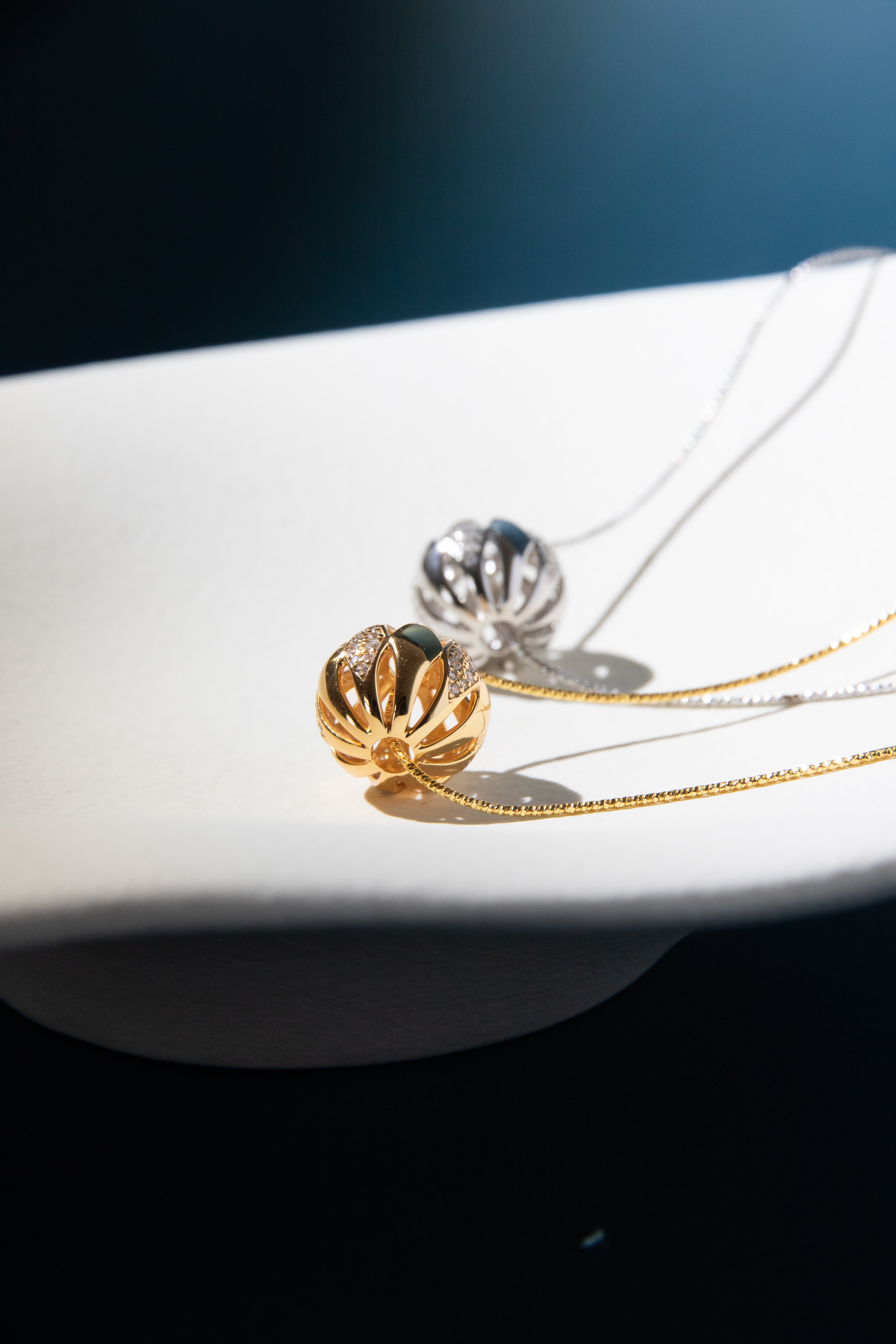 fine silver wonderland sparkling ball necklace