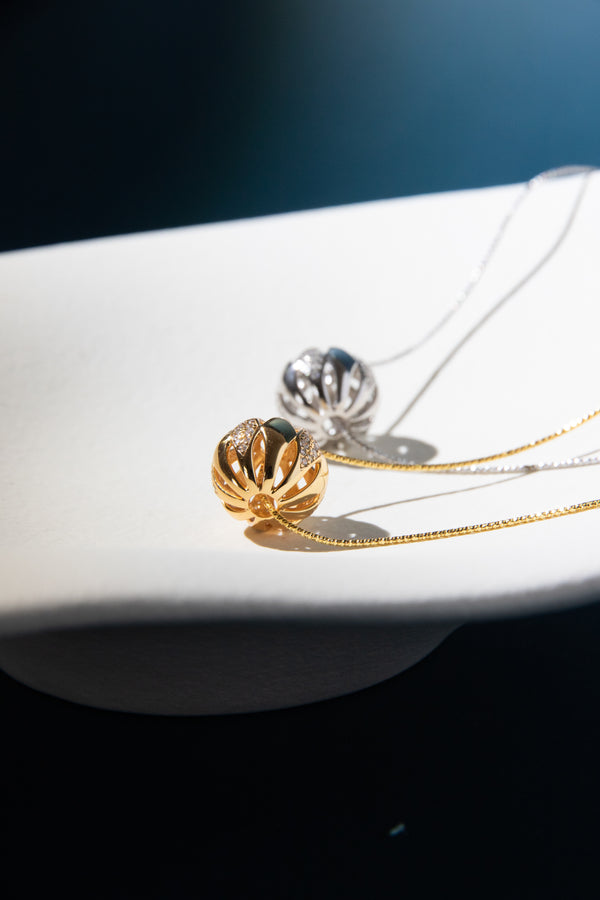 fine silver wonderland sparkling ball necklace