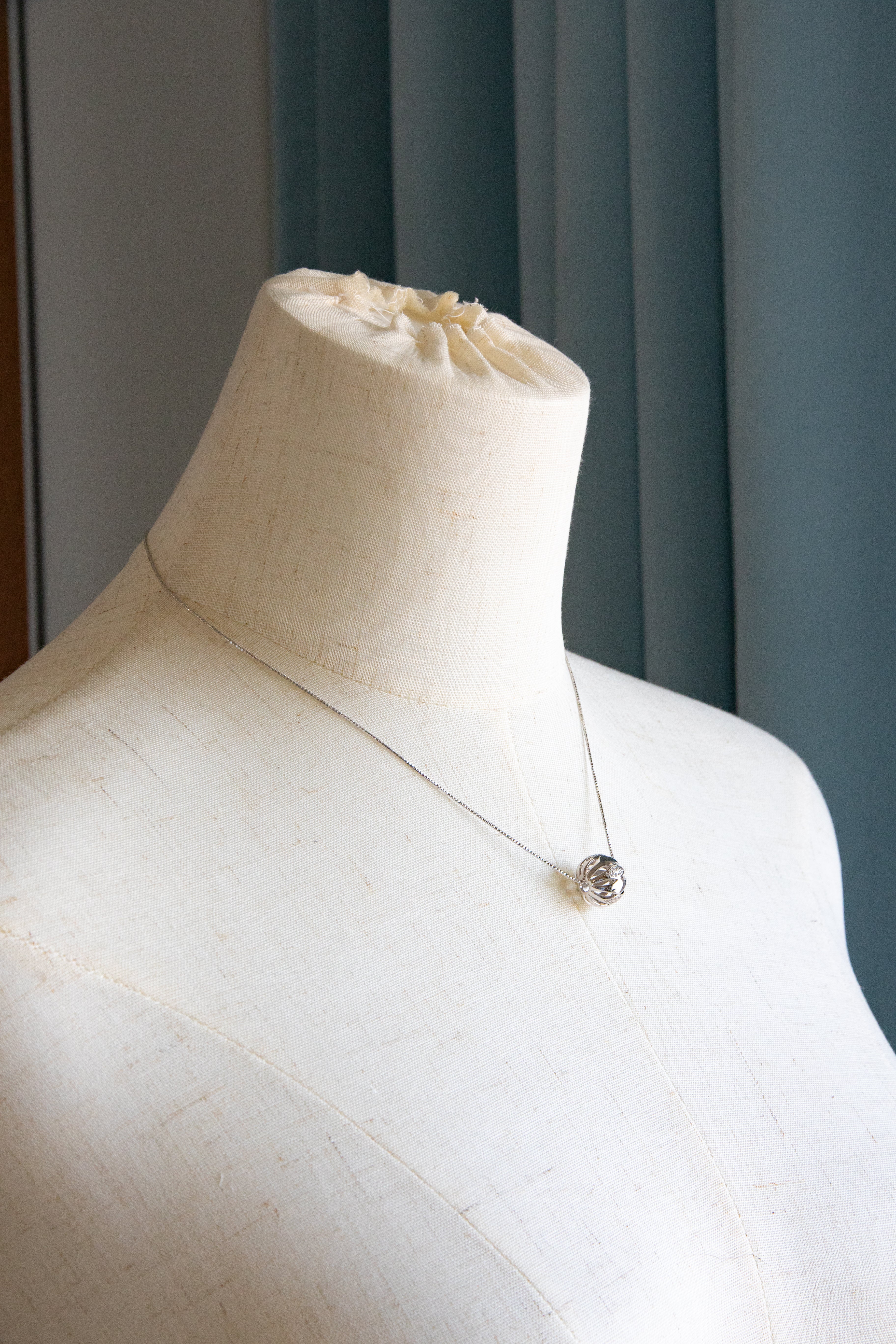 fine silver wonderland sparkling ball necklace