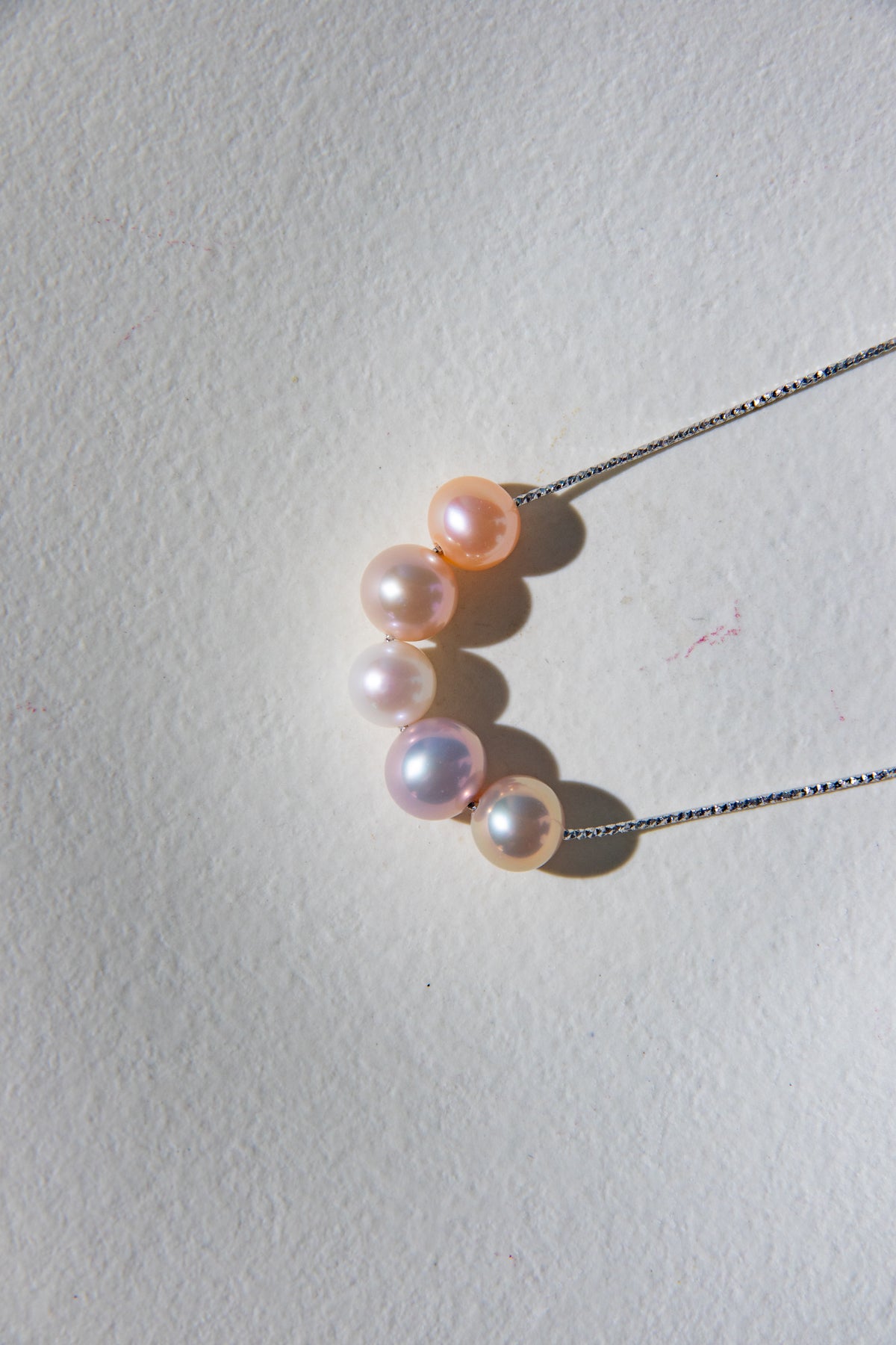 Excellent level seedless pearls necklace