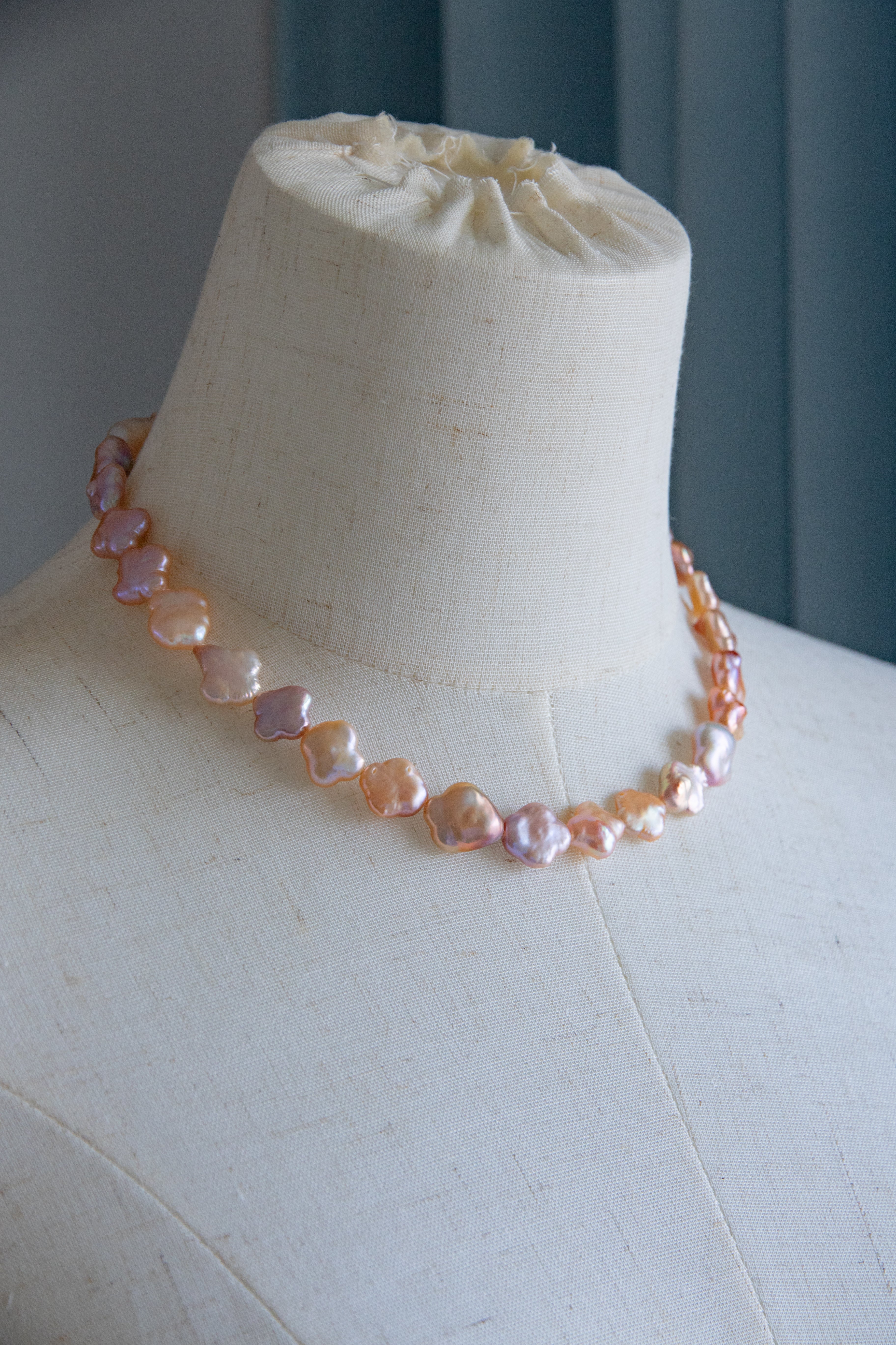 natural clover pearls necklaces-super lucky!