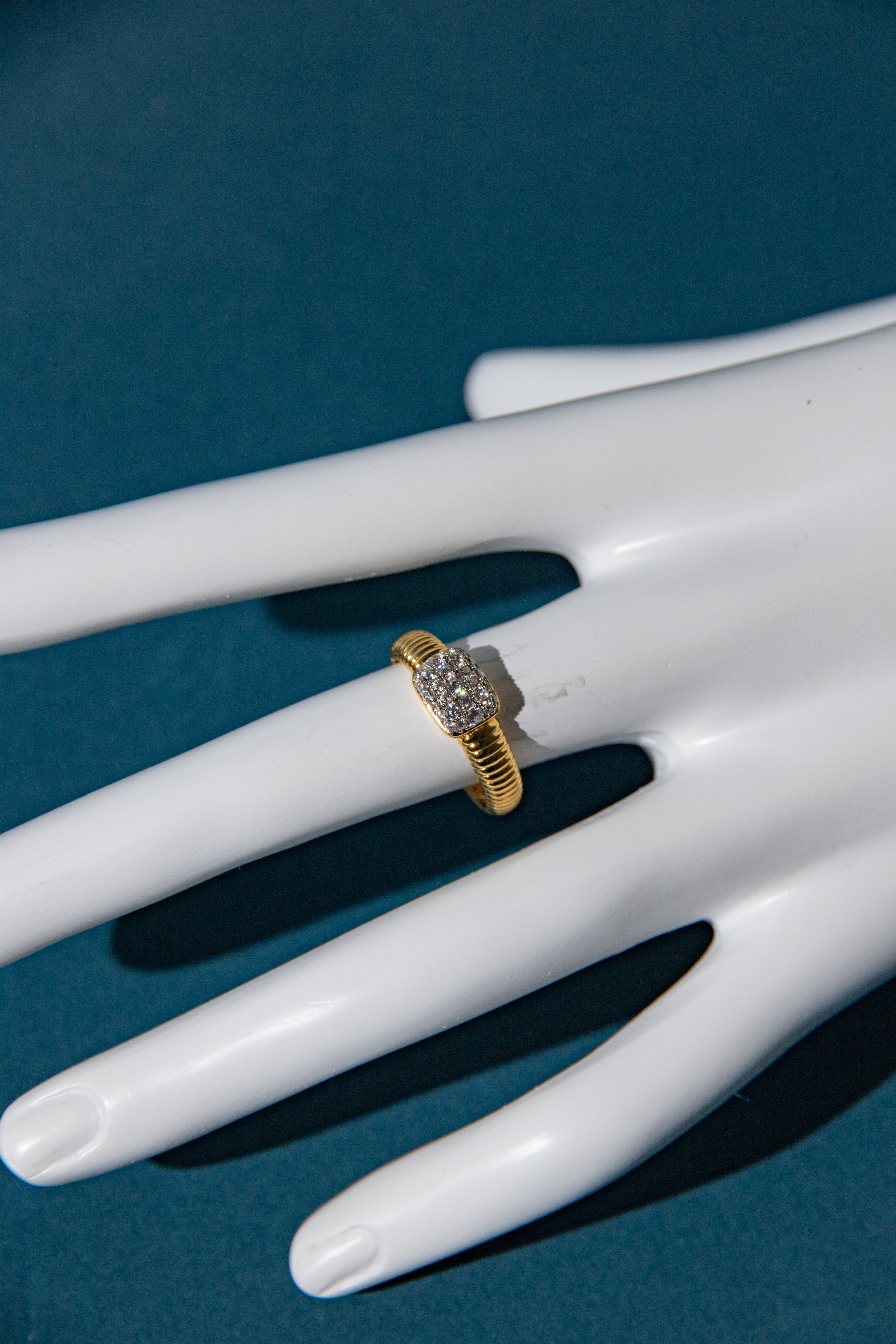 Fine silver ring-sparkling square