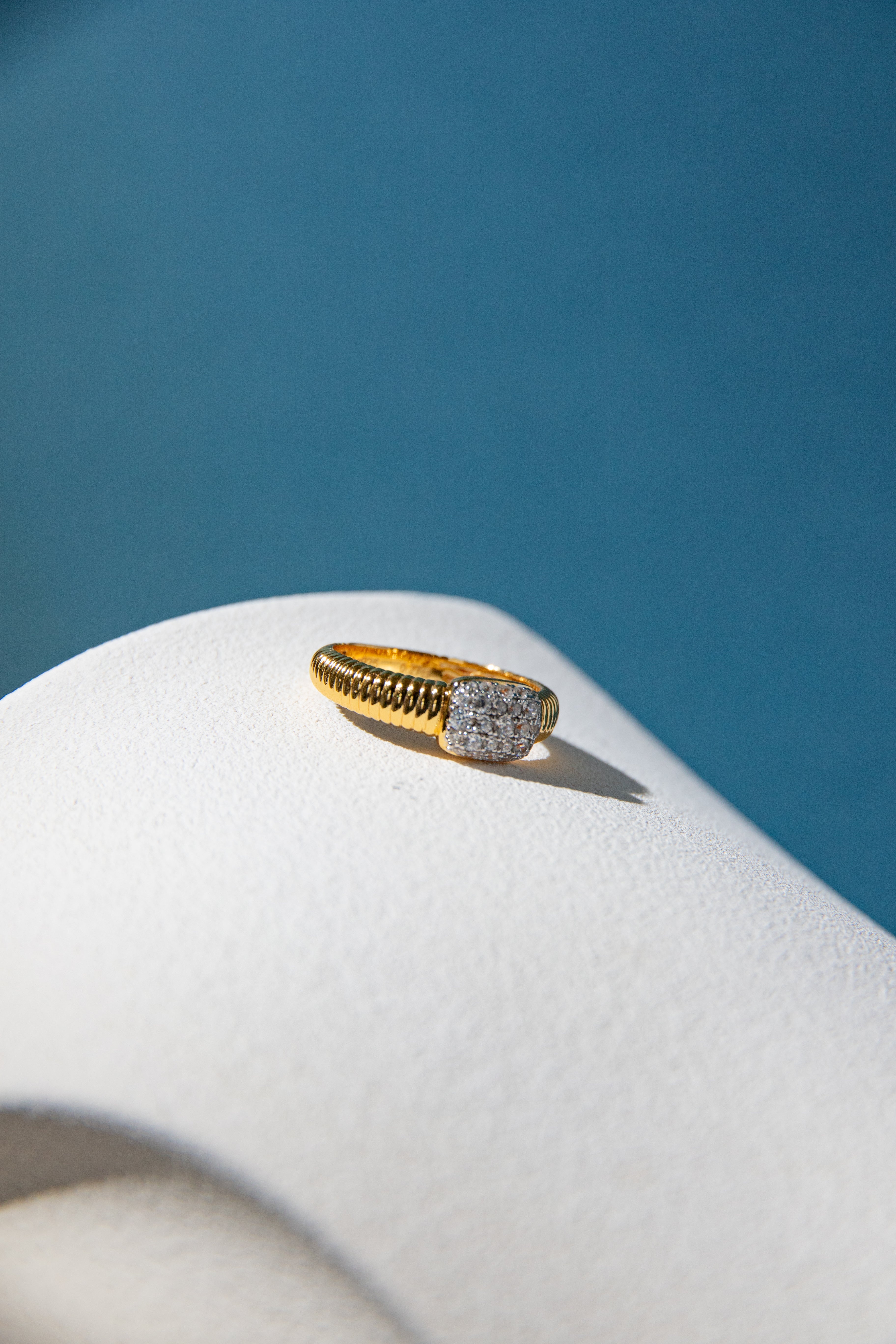 Fine silver ring-sparkling square