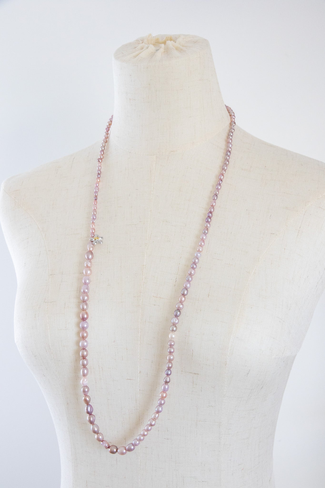 Natural lavender color freshwater pearl gradient sized necklace - 100cm long