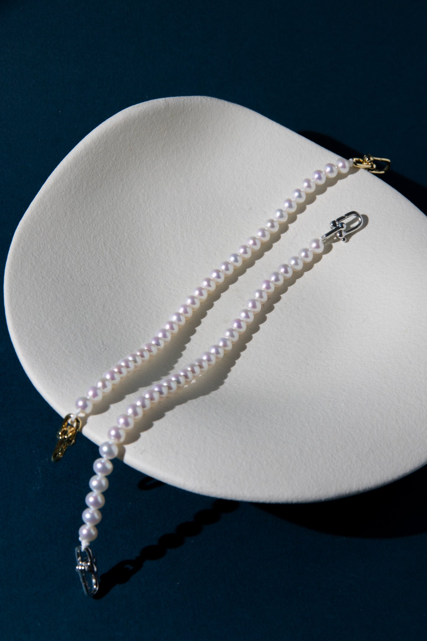 Excellent level standard super shiny white flat round pearl bracelets