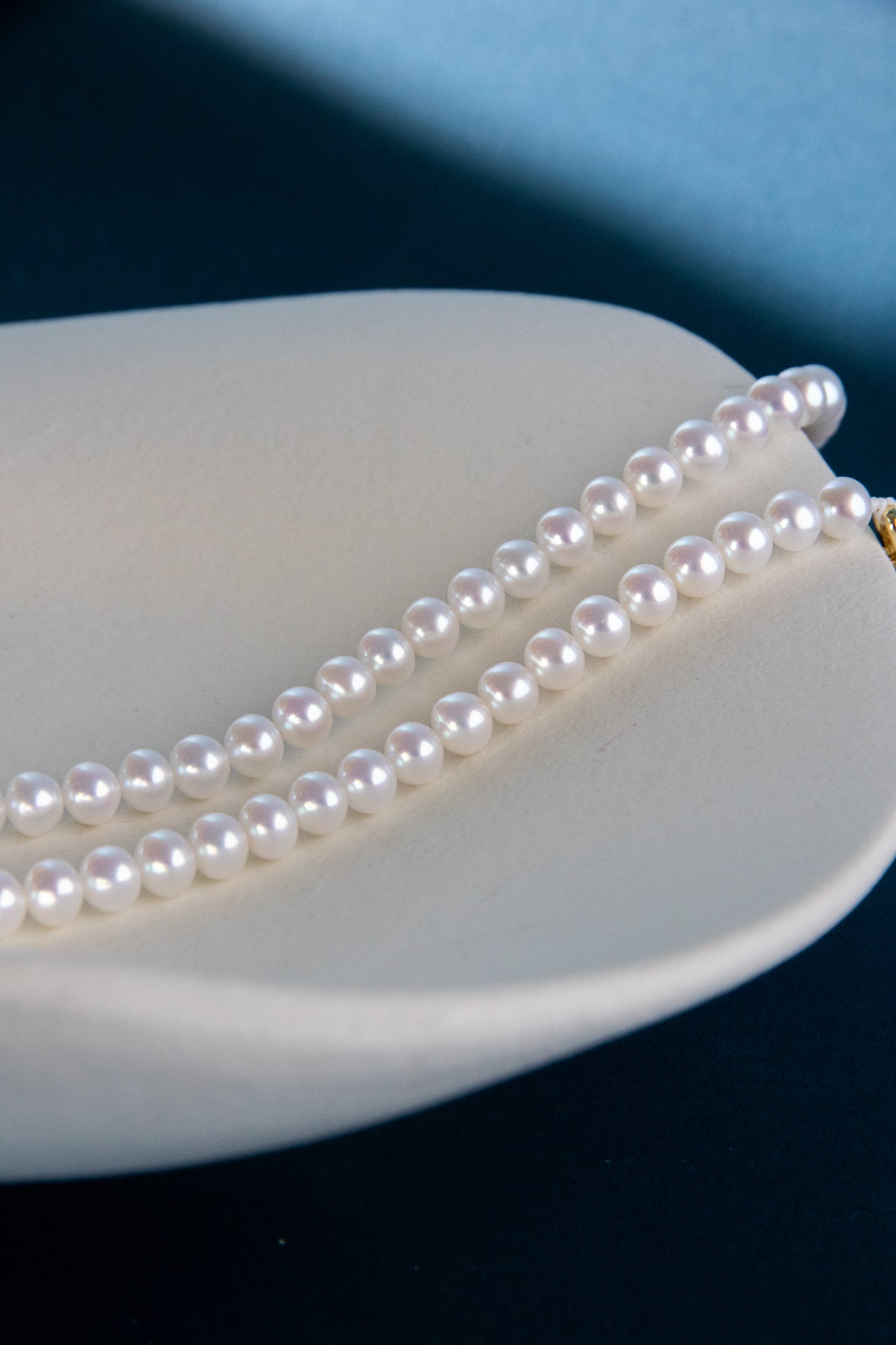 Excellent level standard super shiny white flat round pearl bracelets