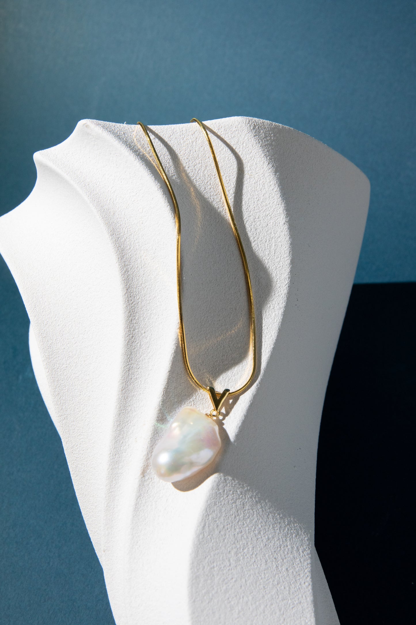 Top excellent level shiny standard white medium sized baroque pearl necklace-Nr.4