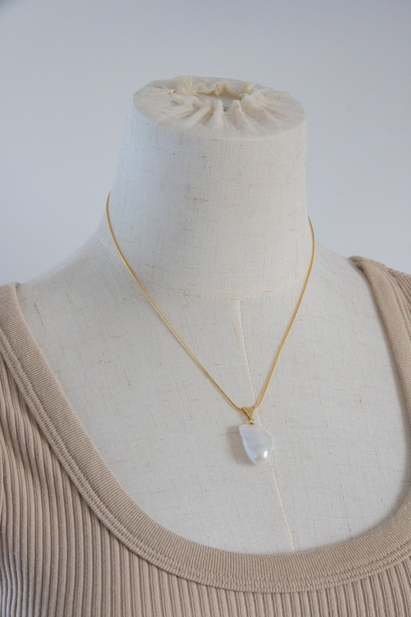 Top excellent level shiny standard white medium sized baroque pearl necklace-Nr.4
