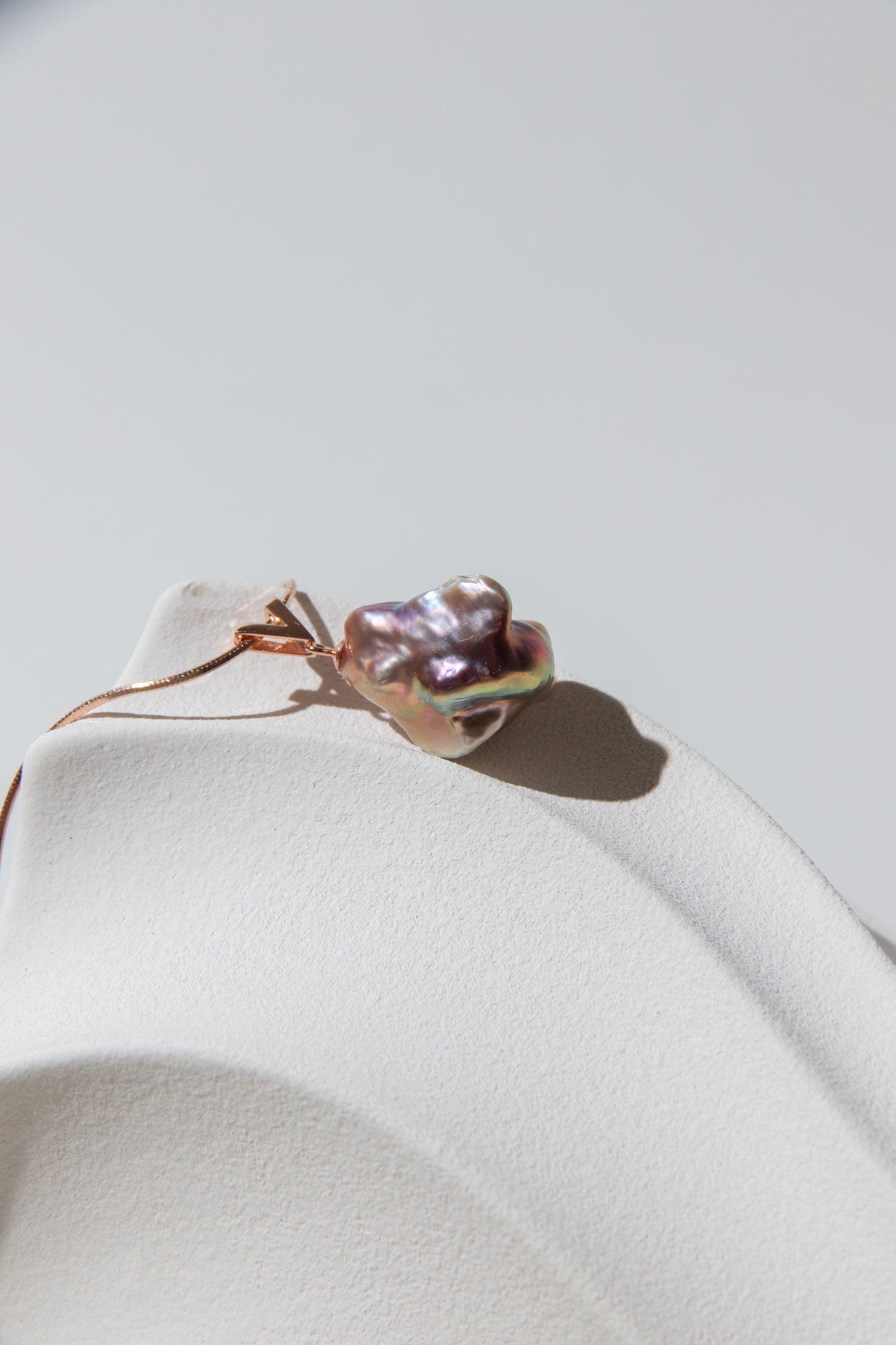 The universe rose- TOP excellent level uncommon seedless baroque pearl necklace