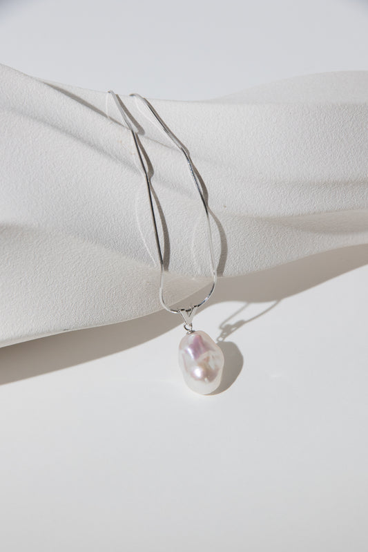 Top excellent level shiny standard white medium sized baroque pearl necklace-Nr.2