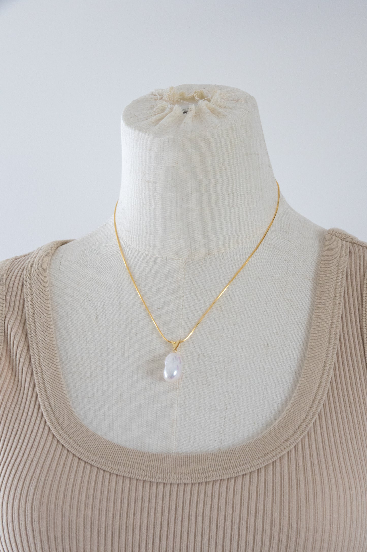 Top excellent level shiny standard white medium sized baroque pearl necklace-Nr.1