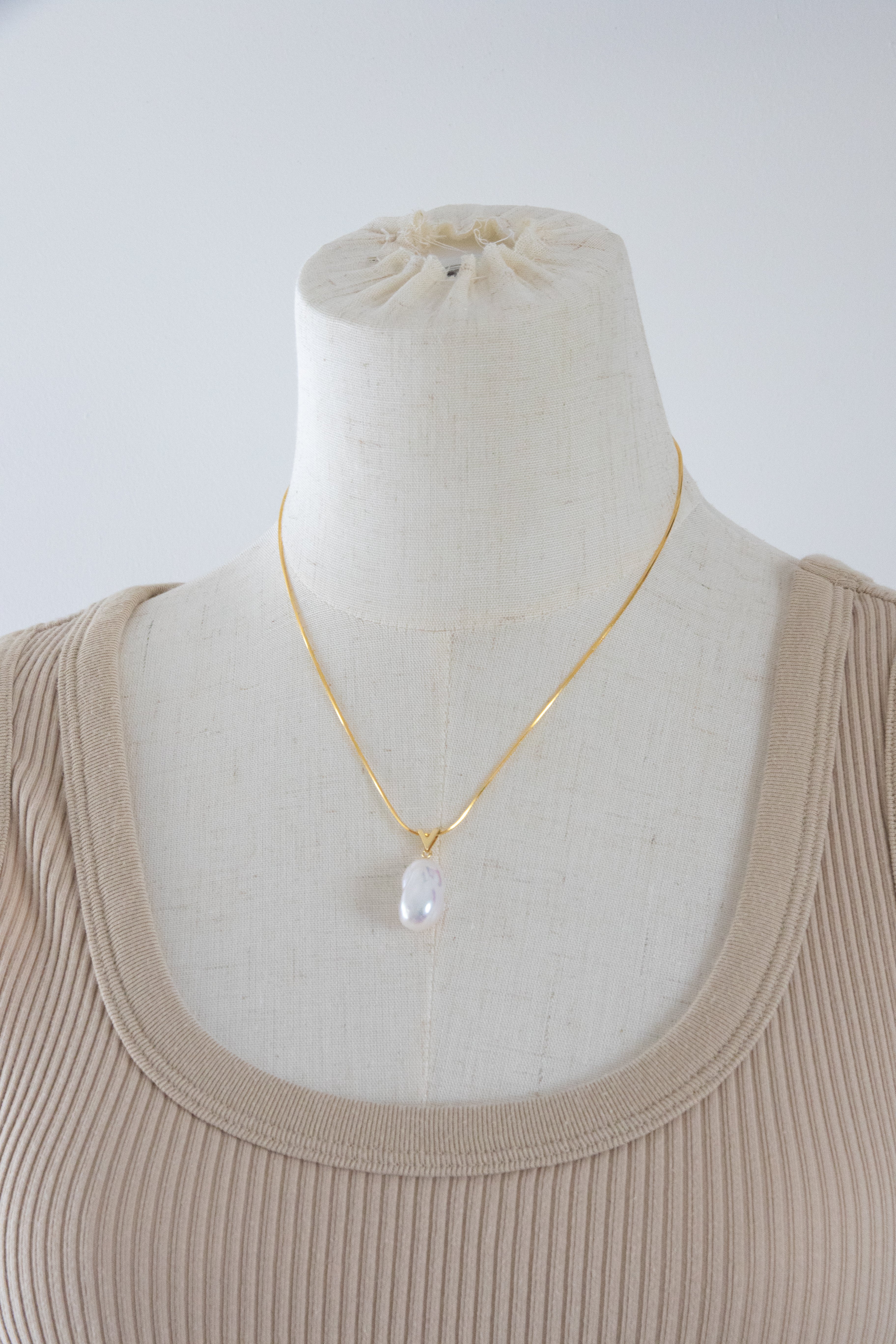 Top excellent level shiny standard white medium sized baroque pearl necklace-Nr.1