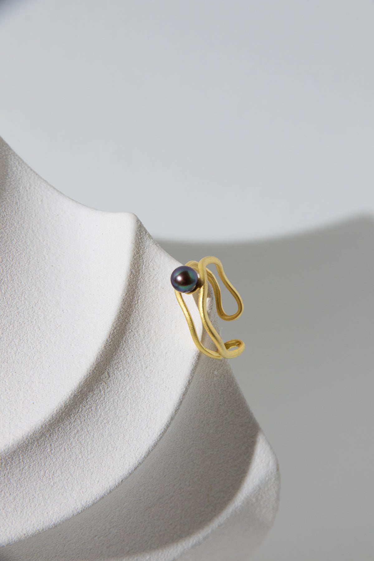 mini small round pearl ring in matte gold plated silver ring