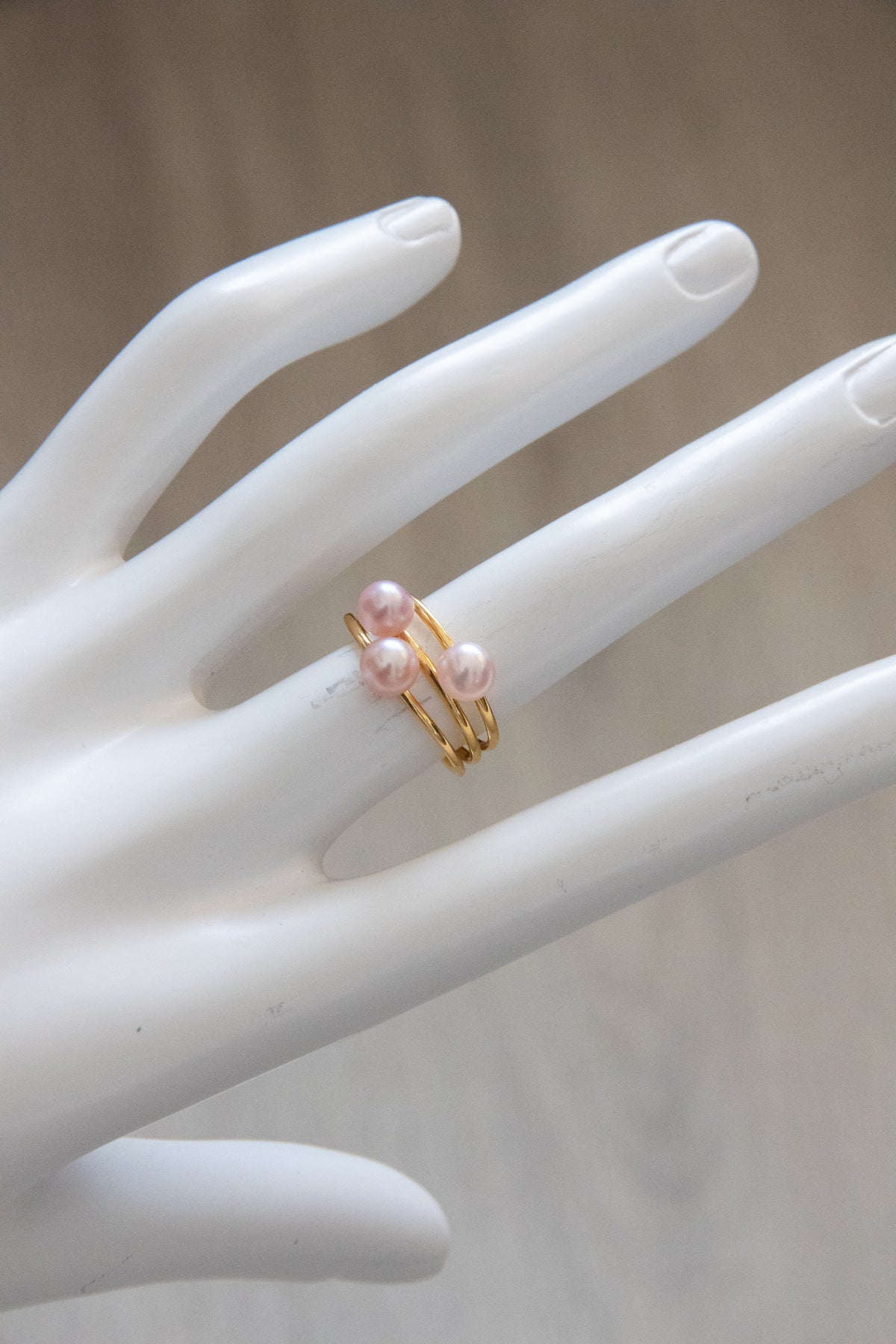 Triple pearls ring-spring special collections.