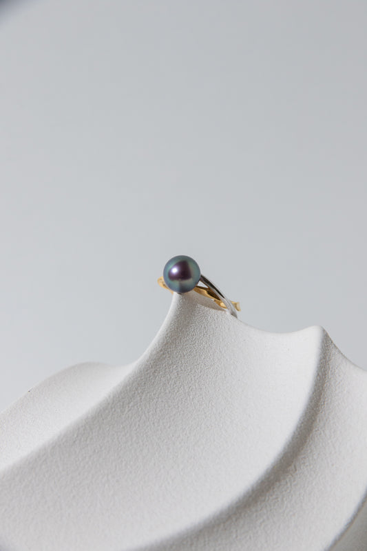 Silver Golden mixed- round pearl rings