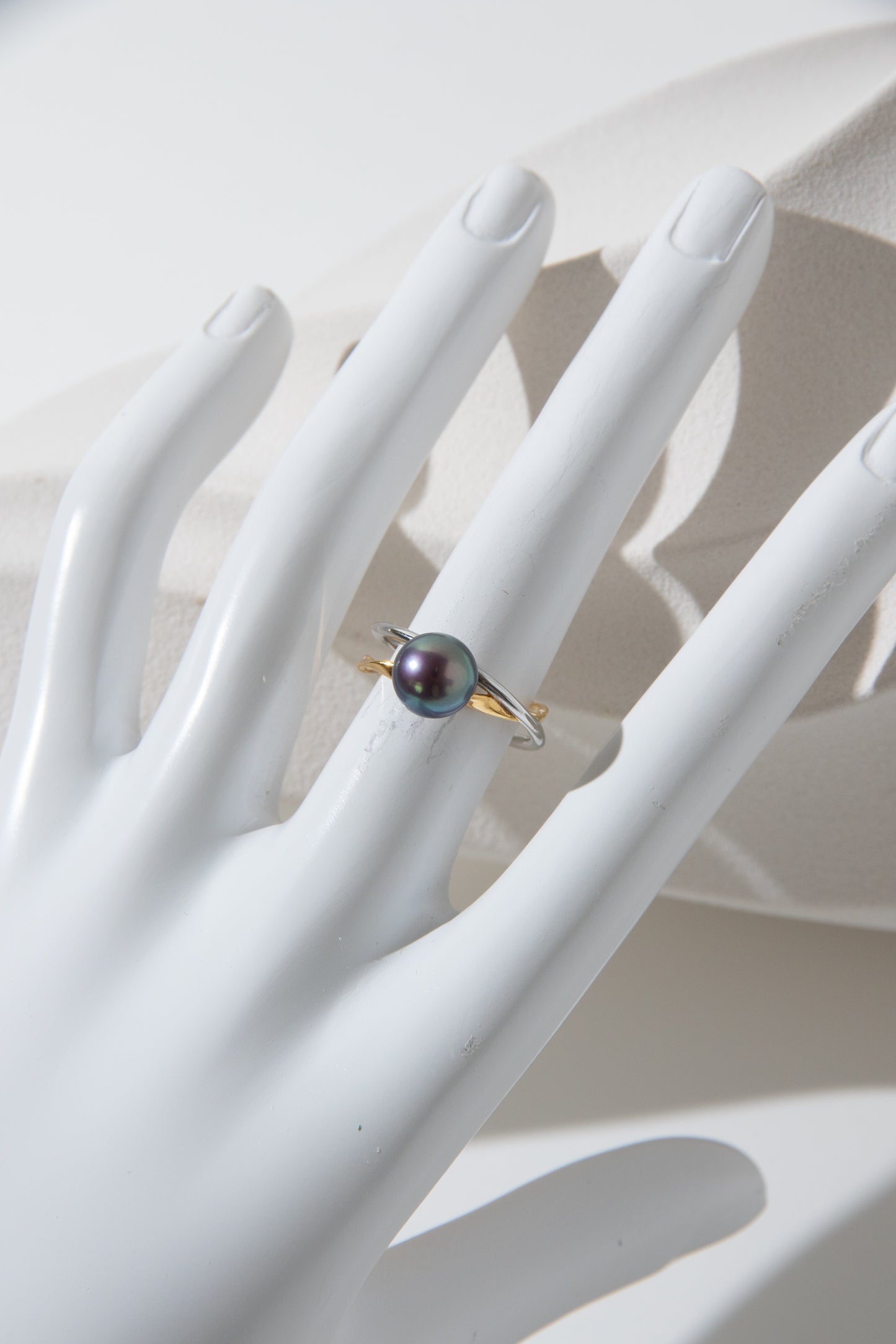 Silver Golden mixed- round pearl rings