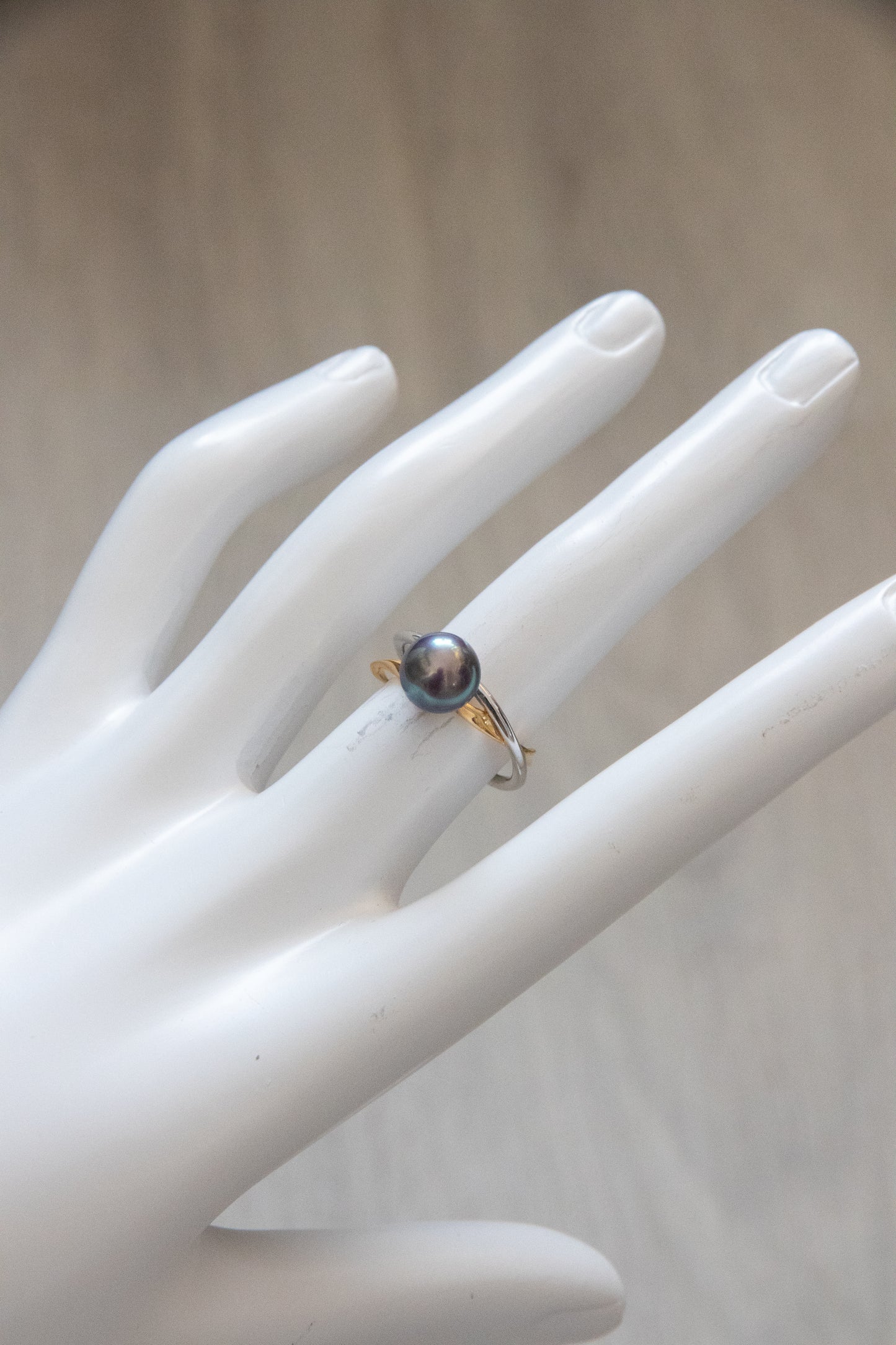 Silver Golden mixed- round pearl rings
