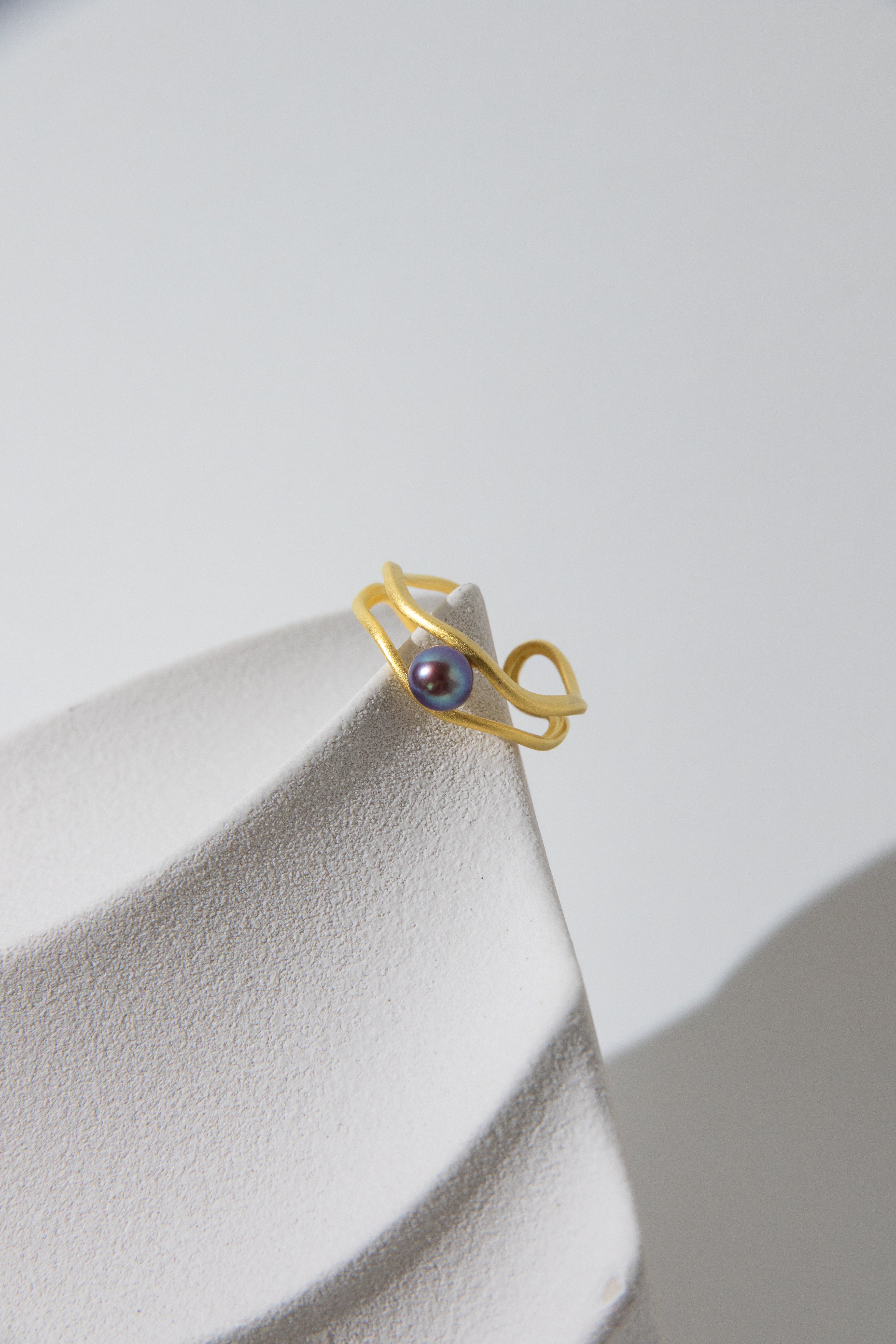 mini small round pearl ring in matte gold plated silver ring