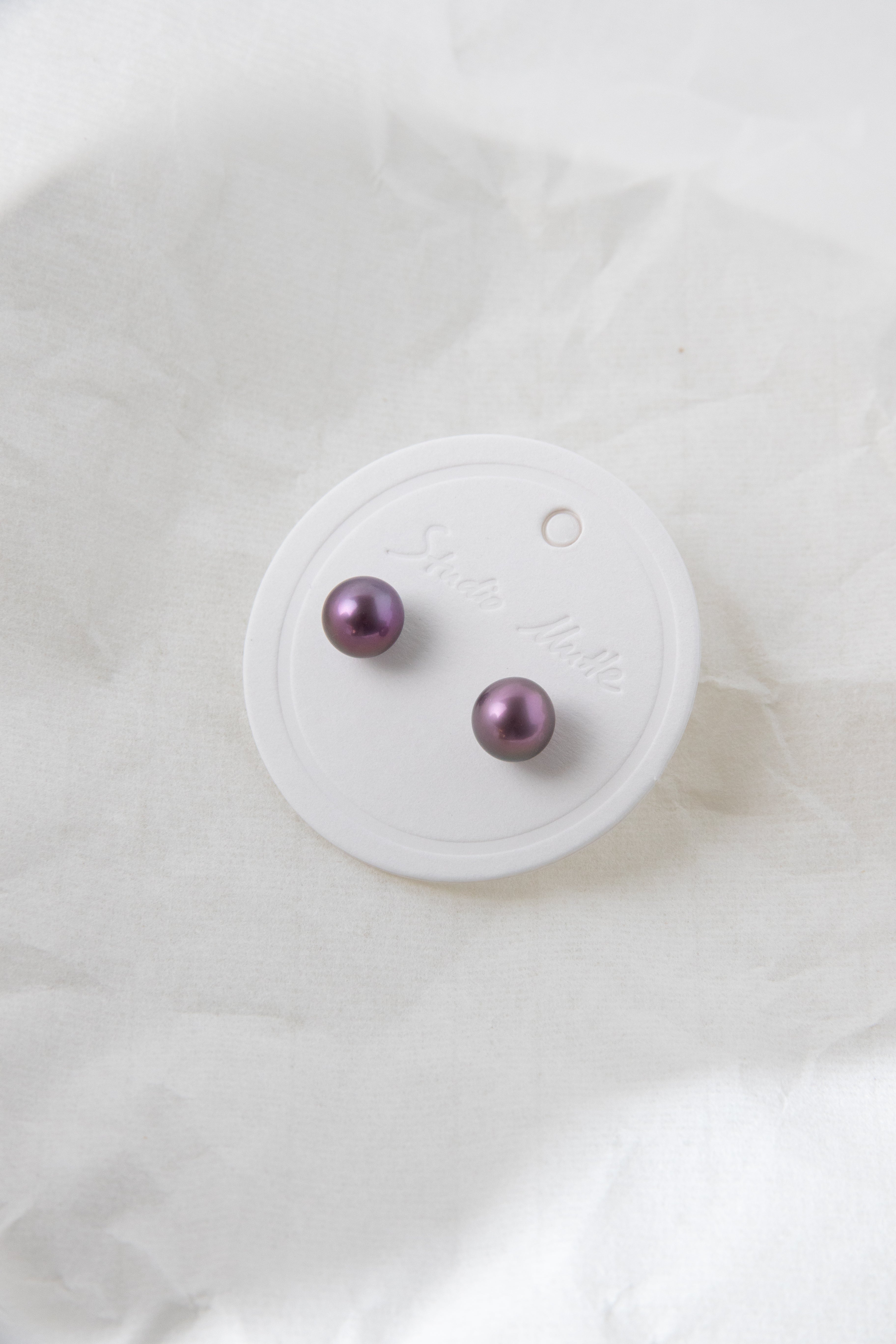 Natural purple round pearl ear studs-excellent level-NR.1