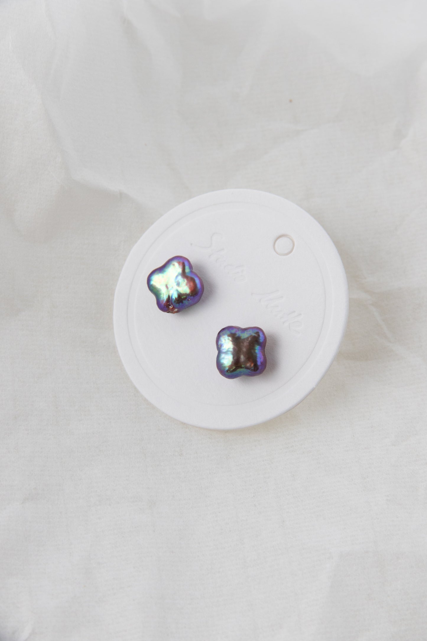 Vivid aurora purple clover pearl ear studs- excellent level-Nr.2
