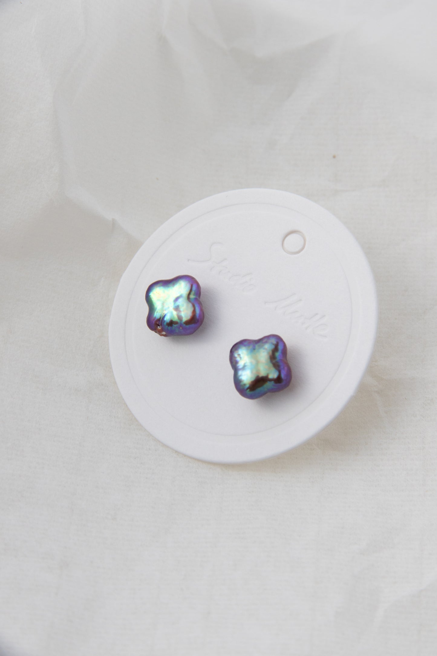Vivid aurora purple clover pearl ear studs- excellent level-Nr.2