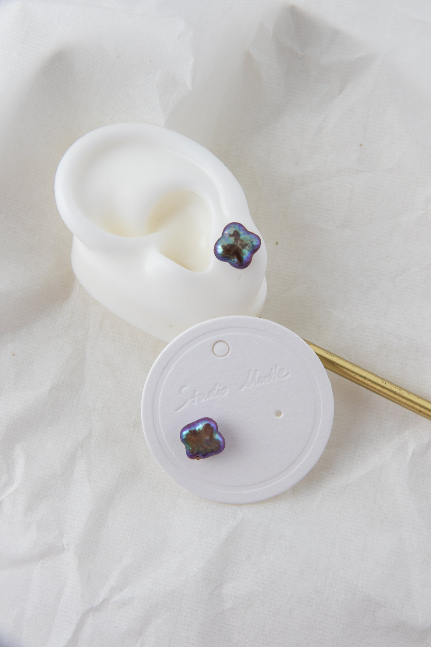 Vivid aurora purple clover pearl ear studs- excellent level-Nr.2