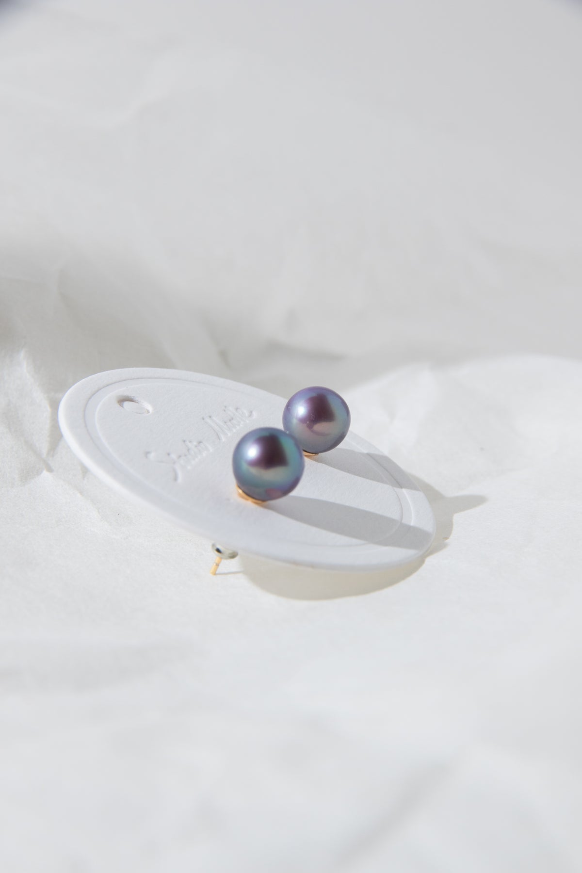 Blue-purple round pearl studs-Nr.4