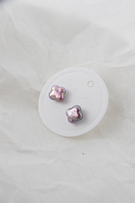 Natural lavender purple clover shaped pearl studs-excellent level-Nr.4