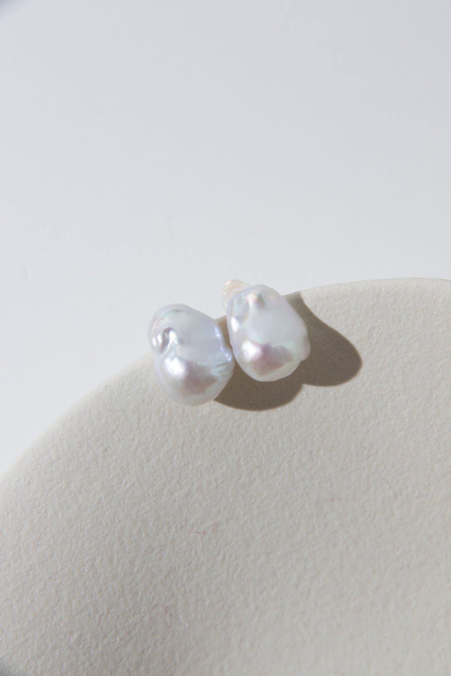 Super mini standard white baroque pearl ear studs-excellent level-NR.1