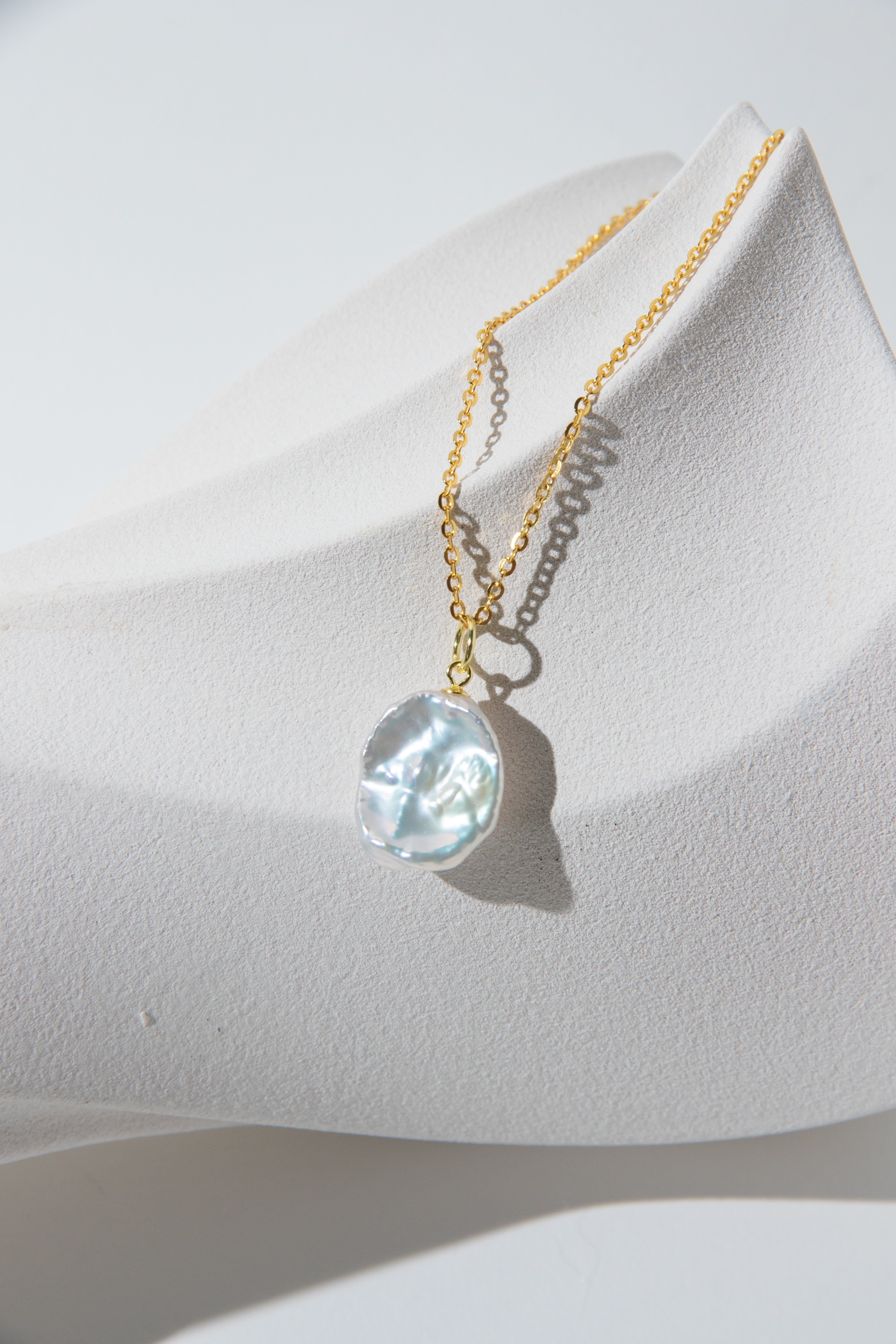 Shiny seedless standard white flawless petal pearl necklace-gold plated silver