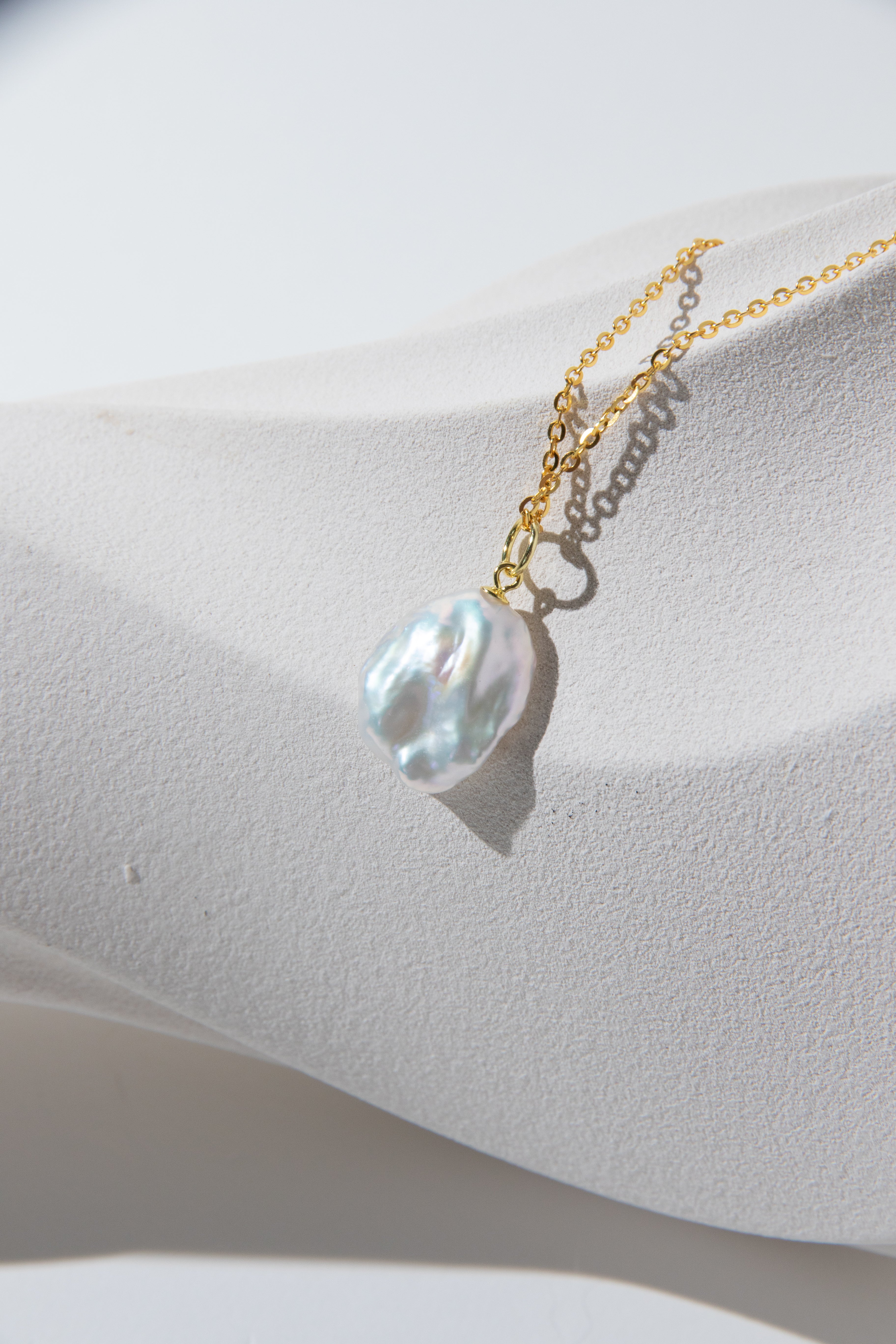 Shiny seedless standard white flawless petal pearl necklace-gold plated silver