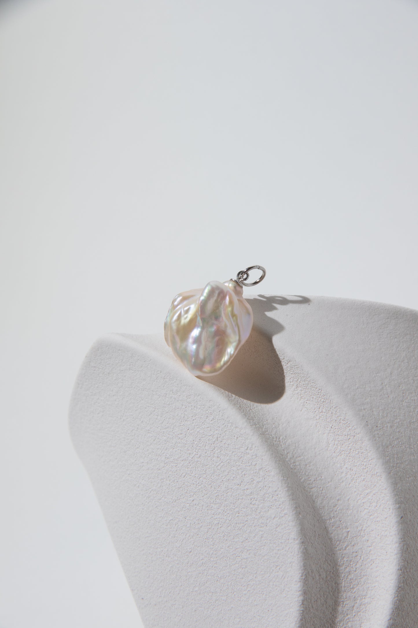 Entry level natural golden seedless petal pearl pendant Nr.2