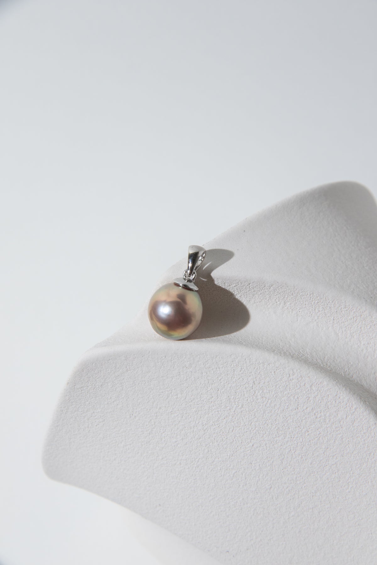 Big light metallic mild olive green pearl pendant
