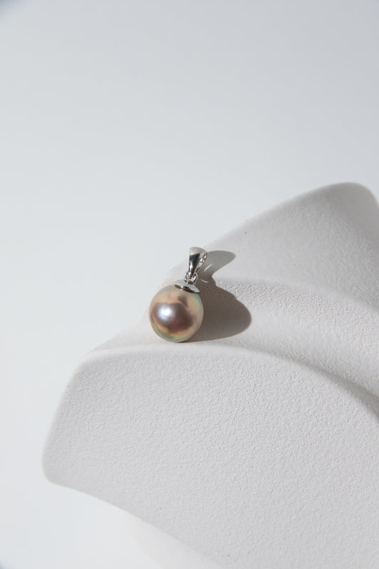 Big light metallic mild olive green pearl pendant