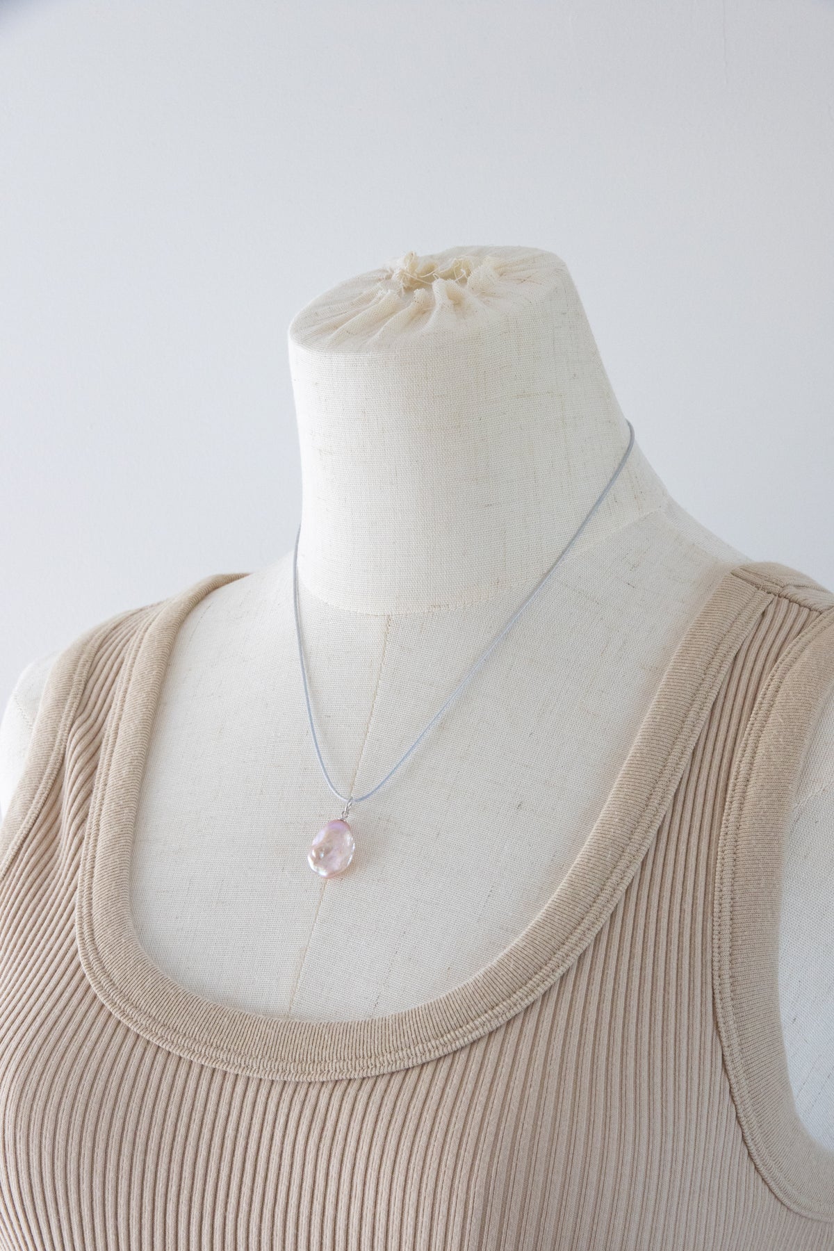 Entry level petal pearl pendant pink Nr.1